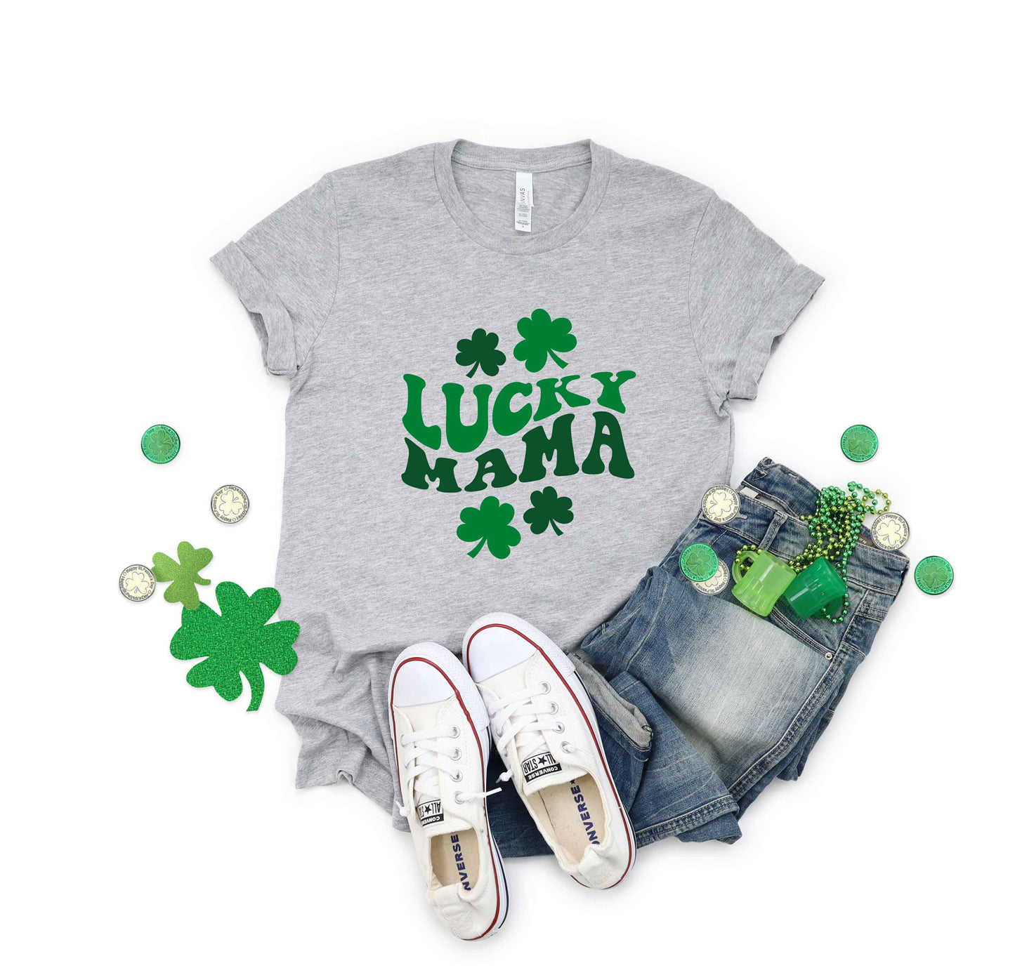 Lucky Mama Clovers | Short Sleeve Graphic Tee
