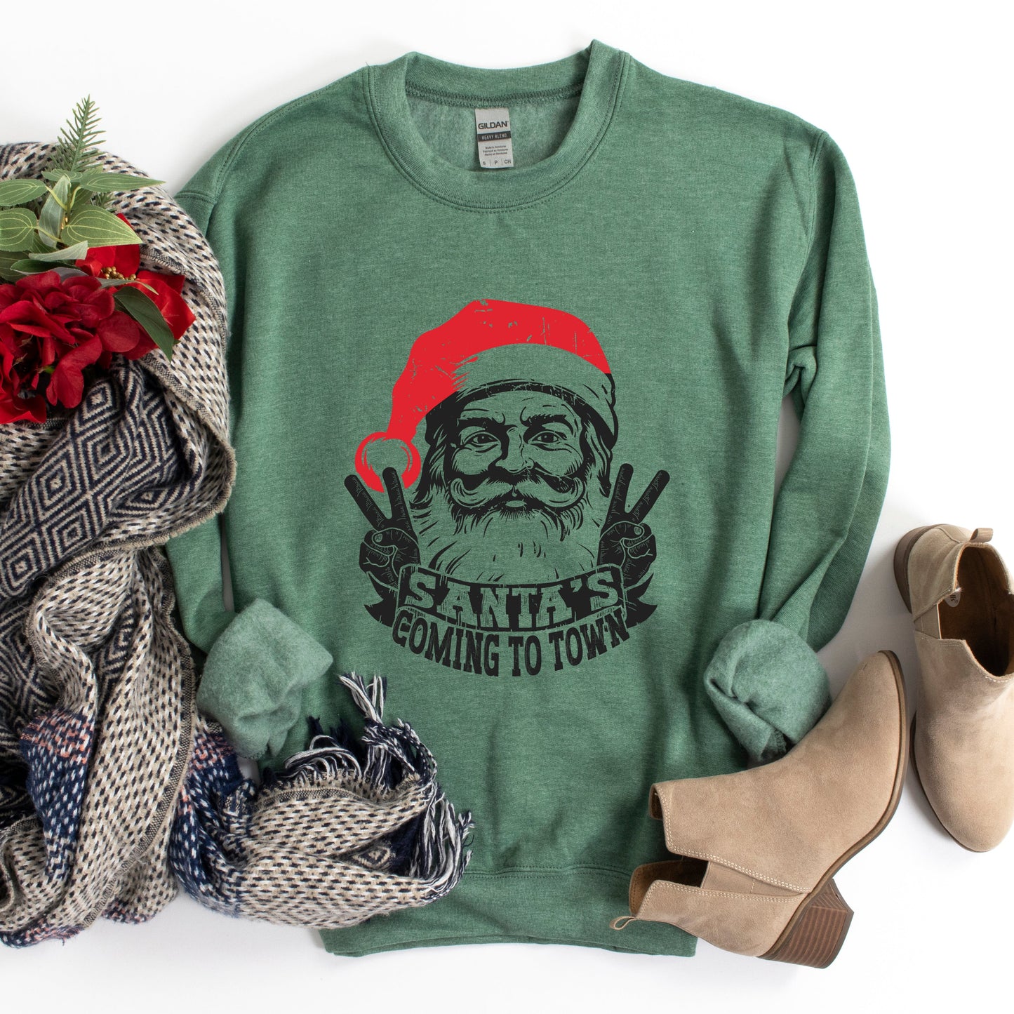 Santa's Coming to Town Peace | Sweatshirt