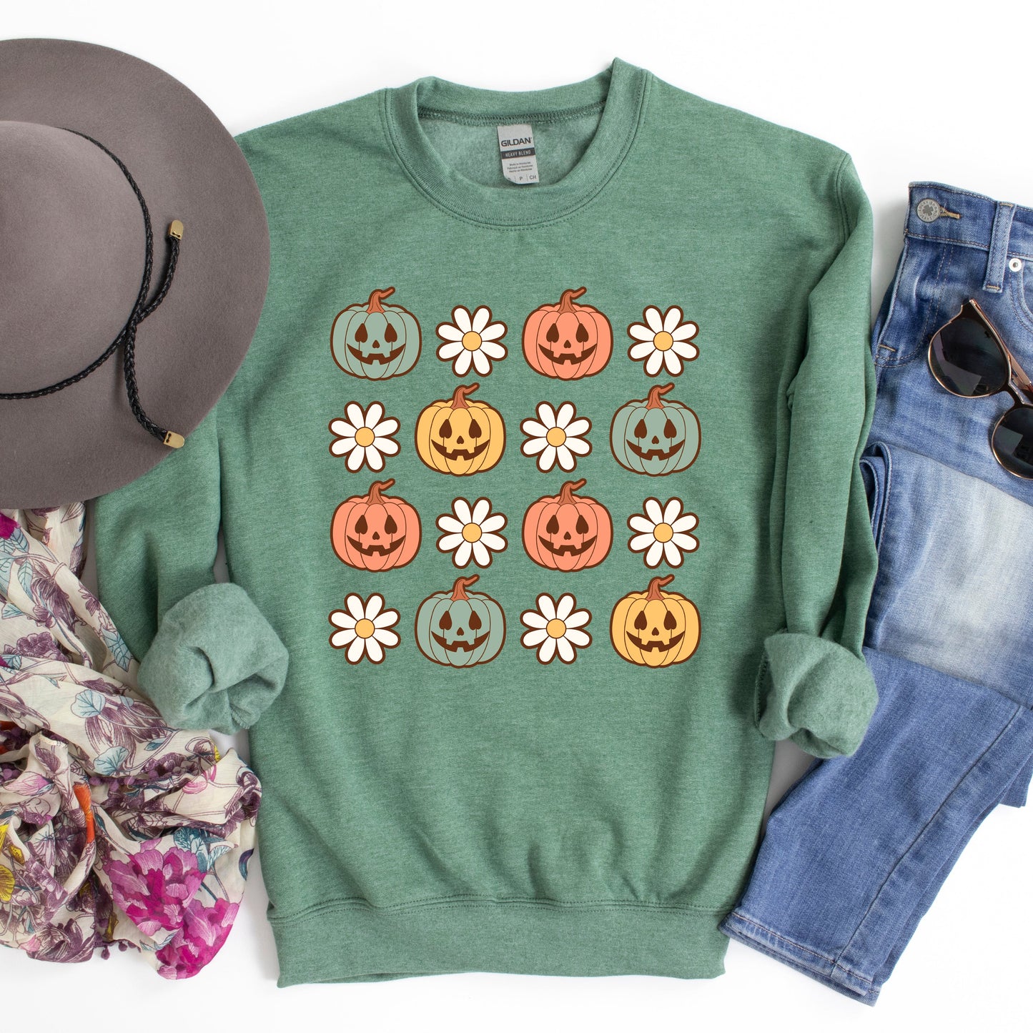 Pumpkin Daisies | Sweatshirt