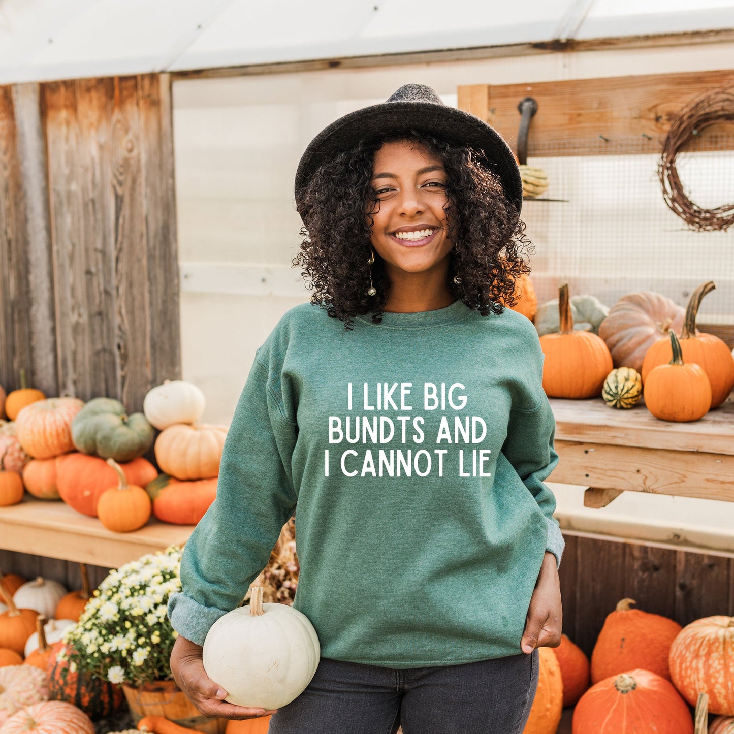 I Like Big Bundts | Sweatshirt