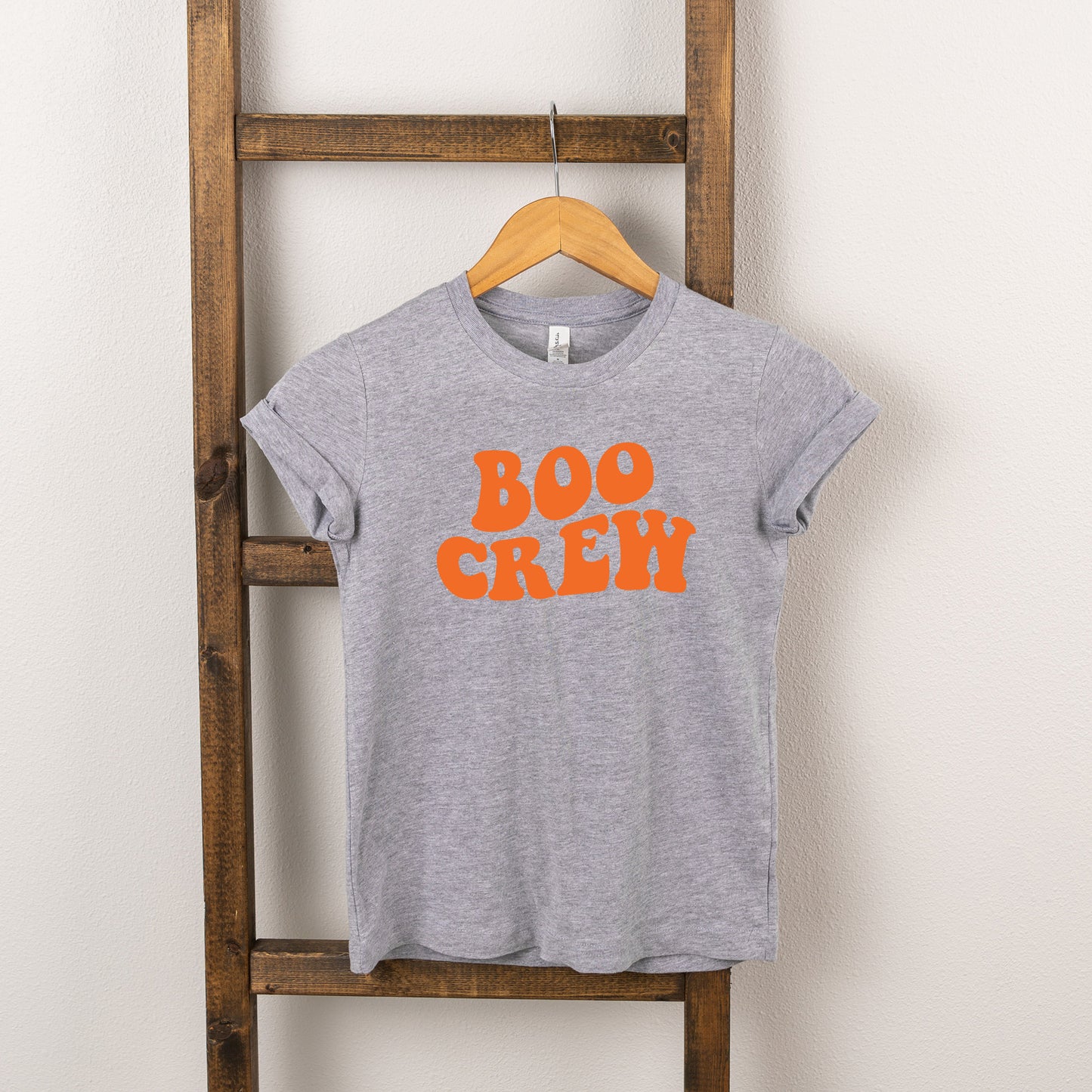 Boo Crew Wavy | Youth Short Sleeve Crew Neck