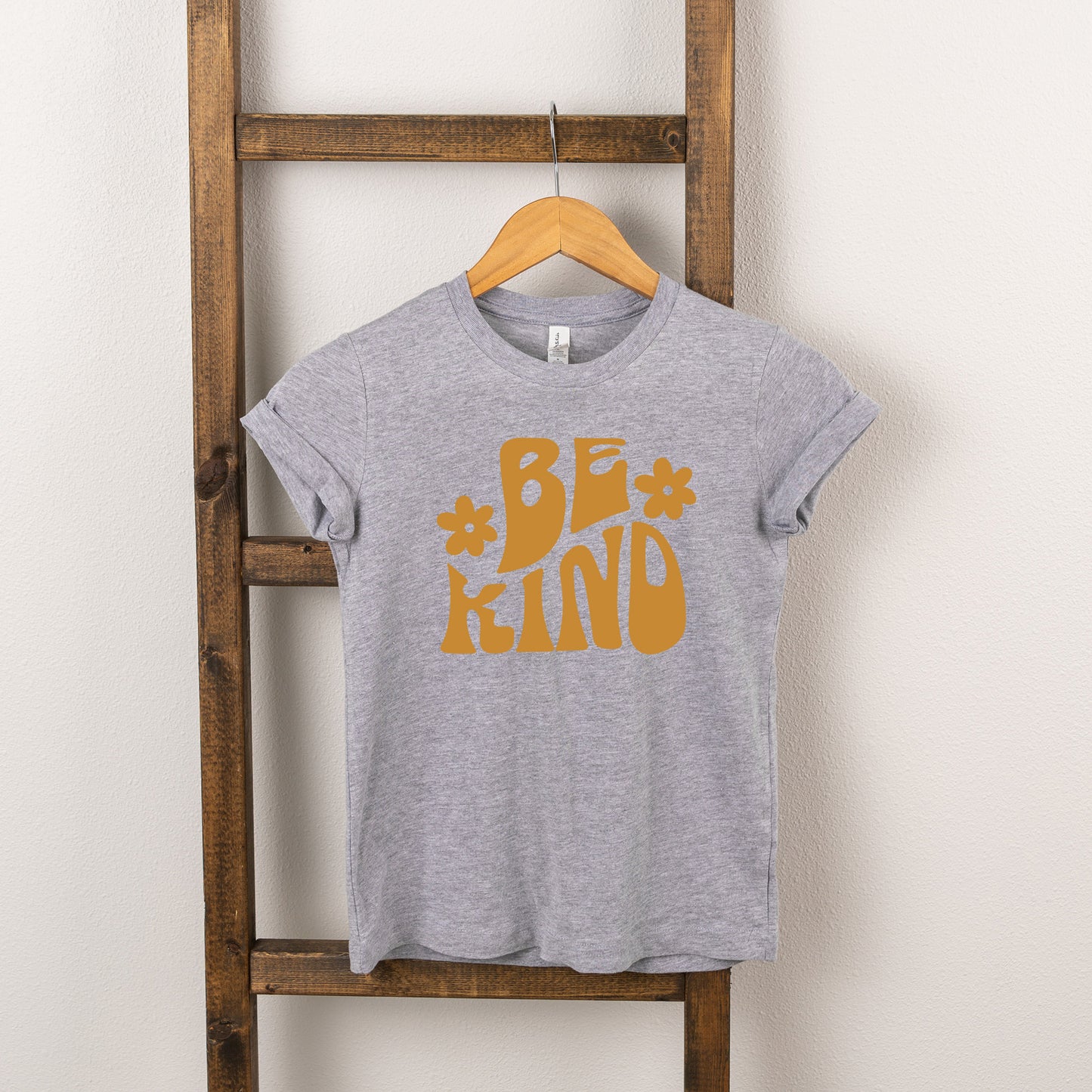 Be Kind Daisies | Youth Short Sleeve Crew Neck