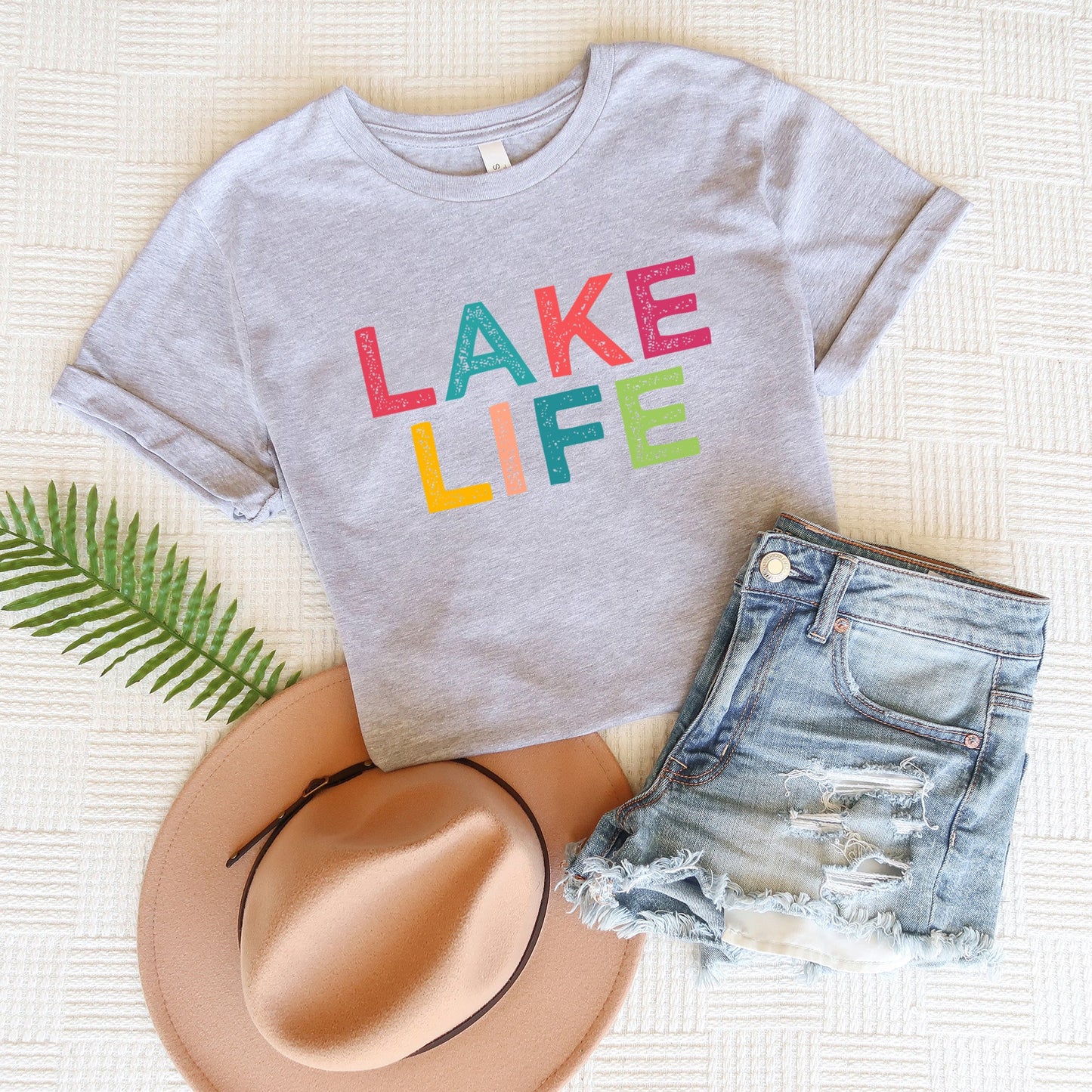 Lake Life Colorful | Short Sleeve Graphic Tee