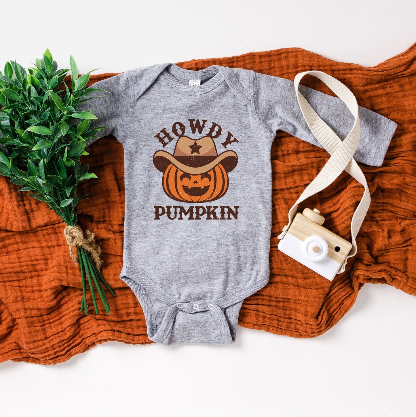 Howdy Pumpkin Hat | Baby Graphic Long Sleeve Bodysuit