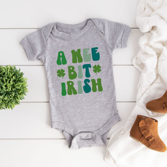 A Wee Bit Irish | Baby Graphic Short Sleeve Bodysuit