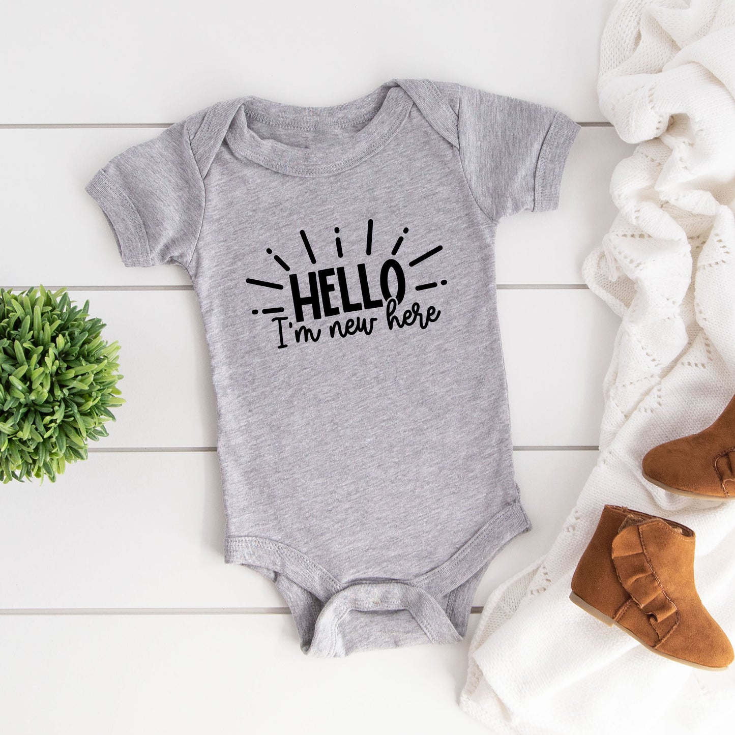 Hello I'm New Here Rays | Baby Graphic Short Sleeve Bodysuit