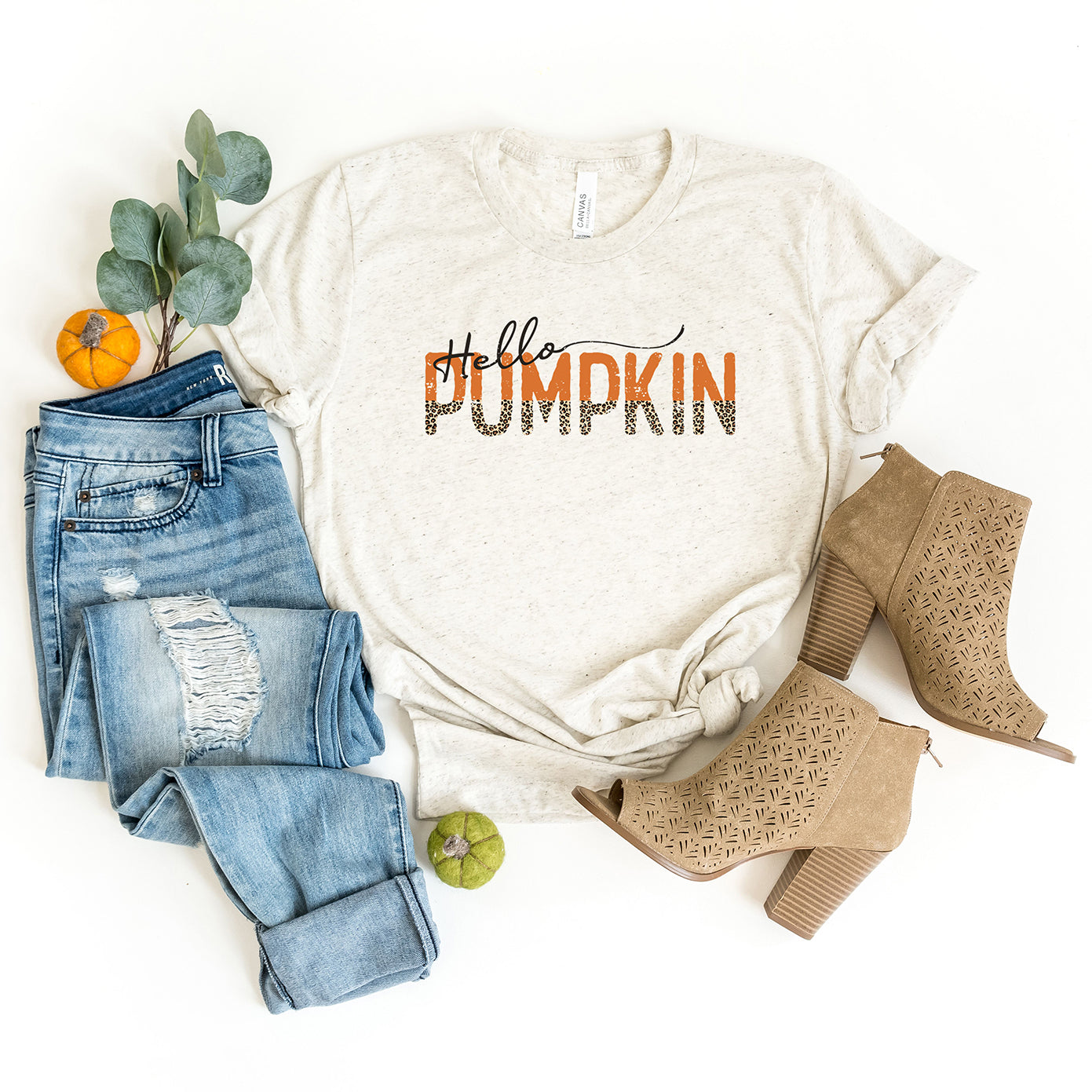 Leopard Hello Pumpkin | Short Sleeve Graphic Tee