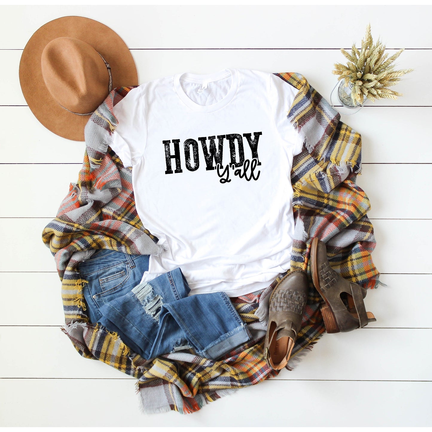 Howdy Ya'll | Short Sleeve Graphic Tee