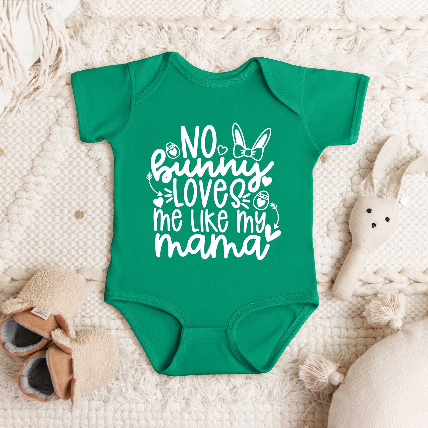 No Bunny Loves Me Like Mama | Baby Graphic Short Sleeve Bodysuit