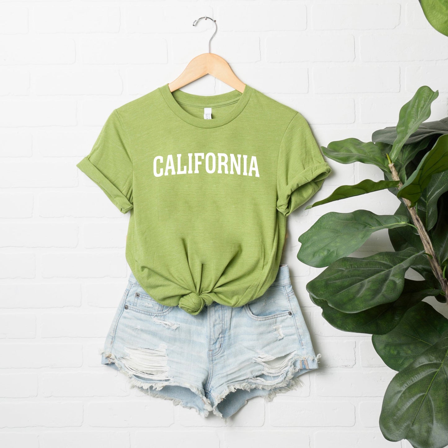 California Arched | Short Sleeve Graphic Tee