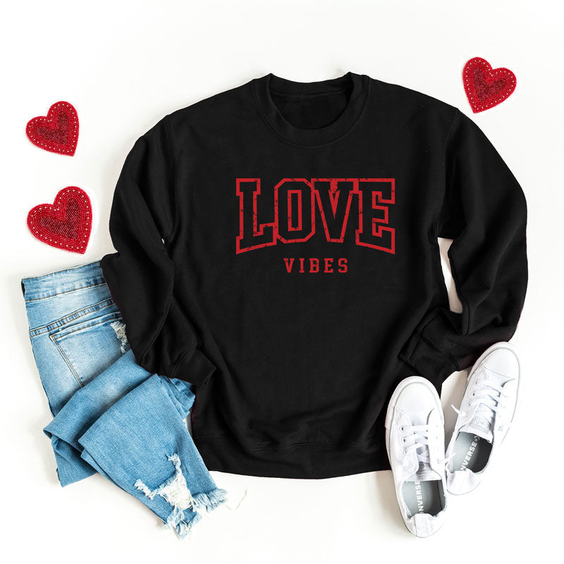 Love Vibes Varsity | Sweatshirt