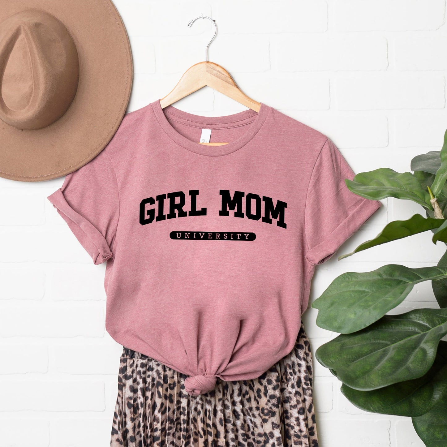 Girl Mom University | Short Sleeve Graphic Tee