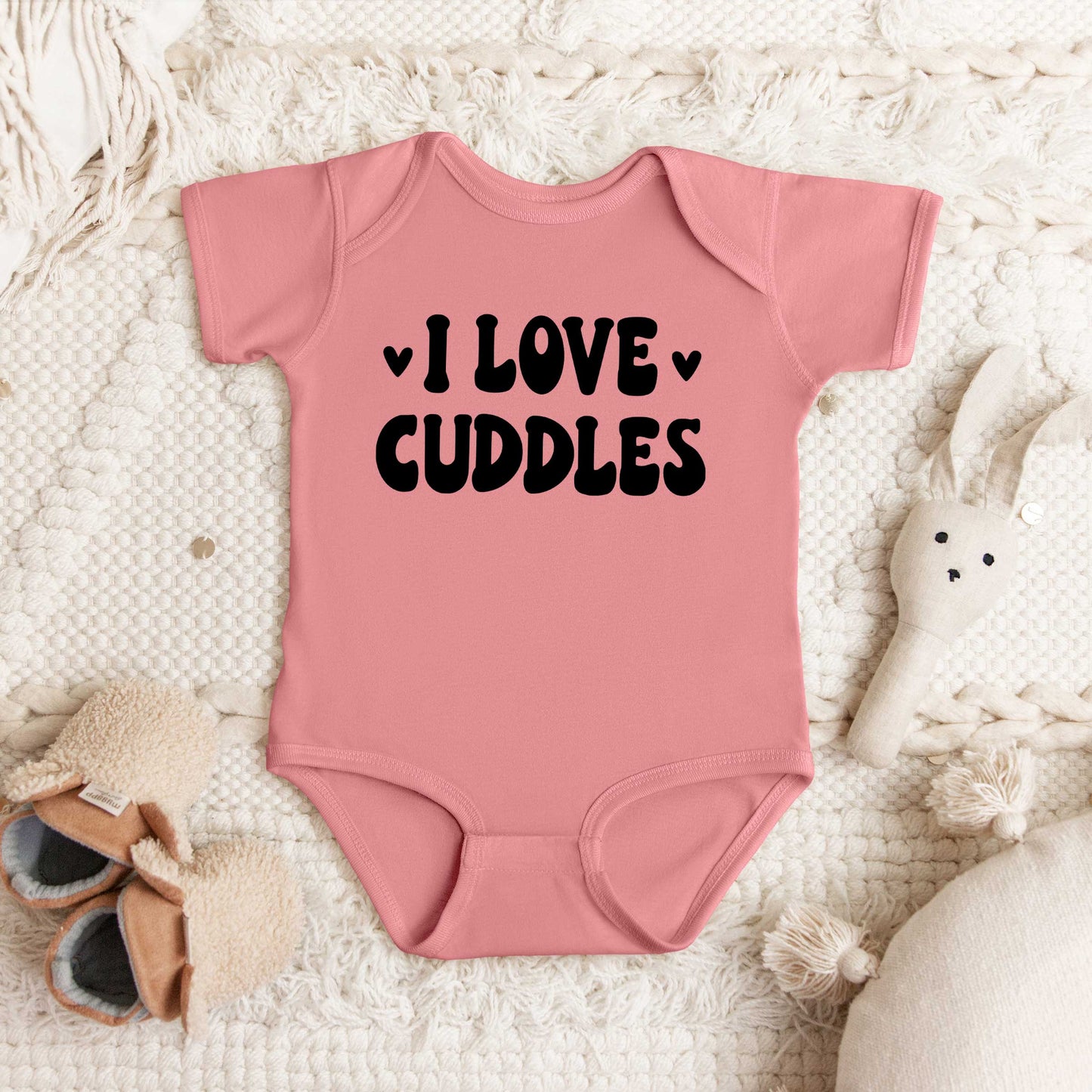 I Love Cuddles | Baby Graphic Short Sleeve Bodysuit