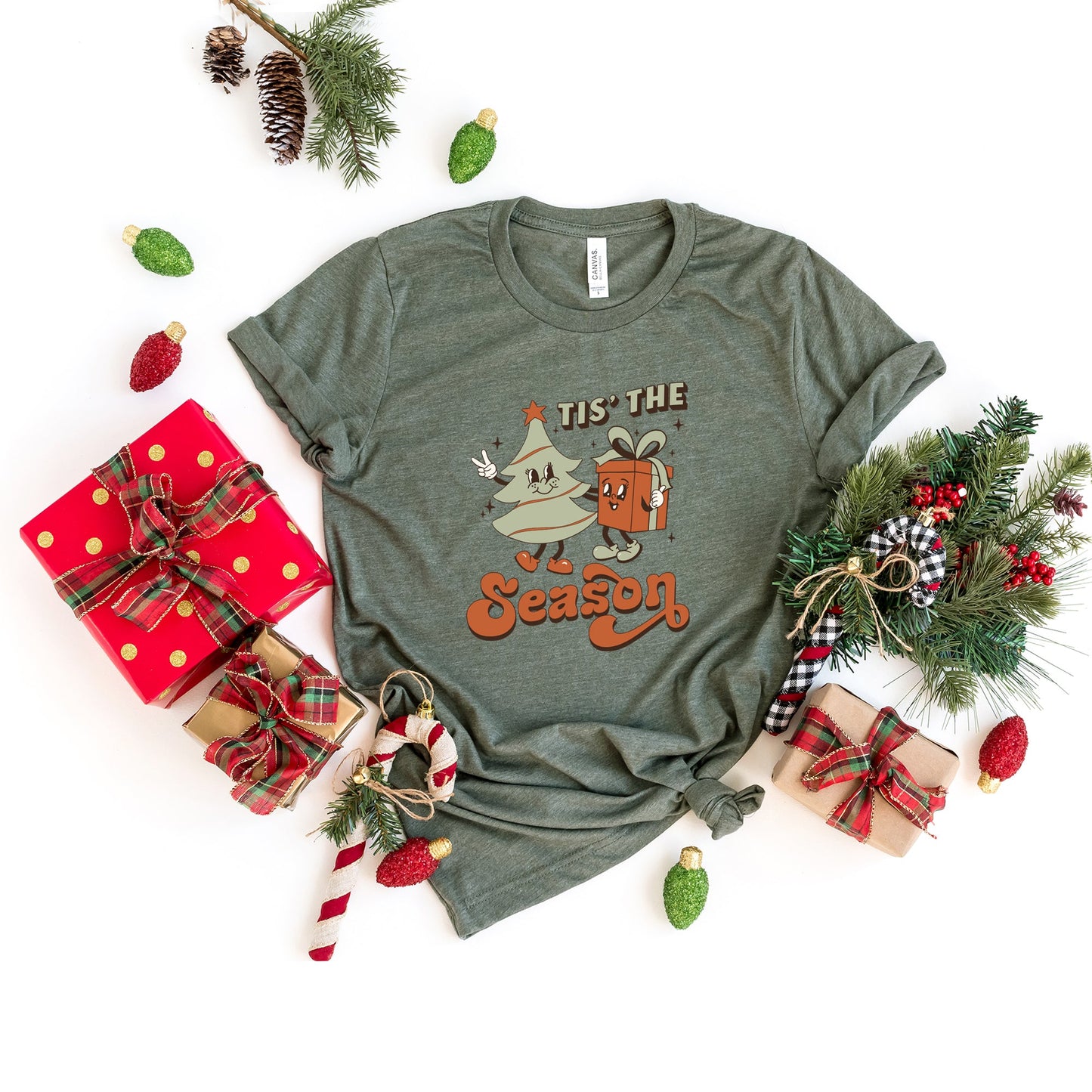 Retro Tis The Season Tree | Short Sleeve Crew Neck