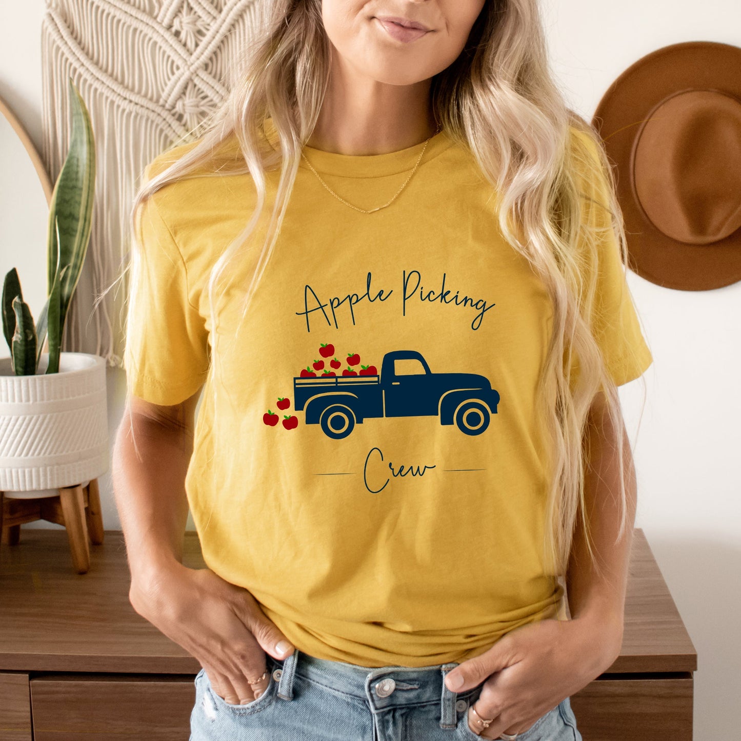 Apple Picking Crew Truck | Short Sleeve Graphic Tee