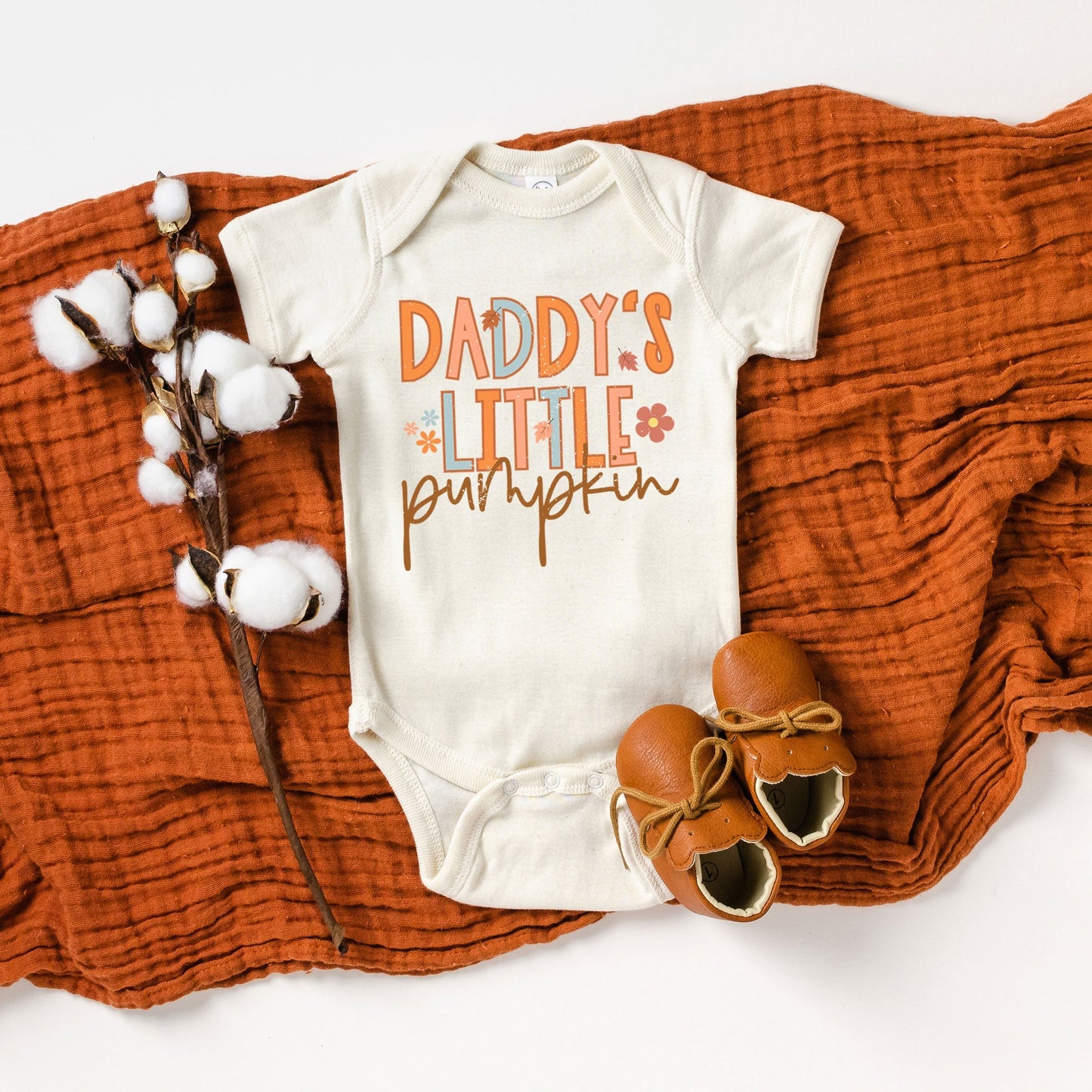 Daddy's Little Pumpkin | Baby Graphic Short Sleeve Bodysuit