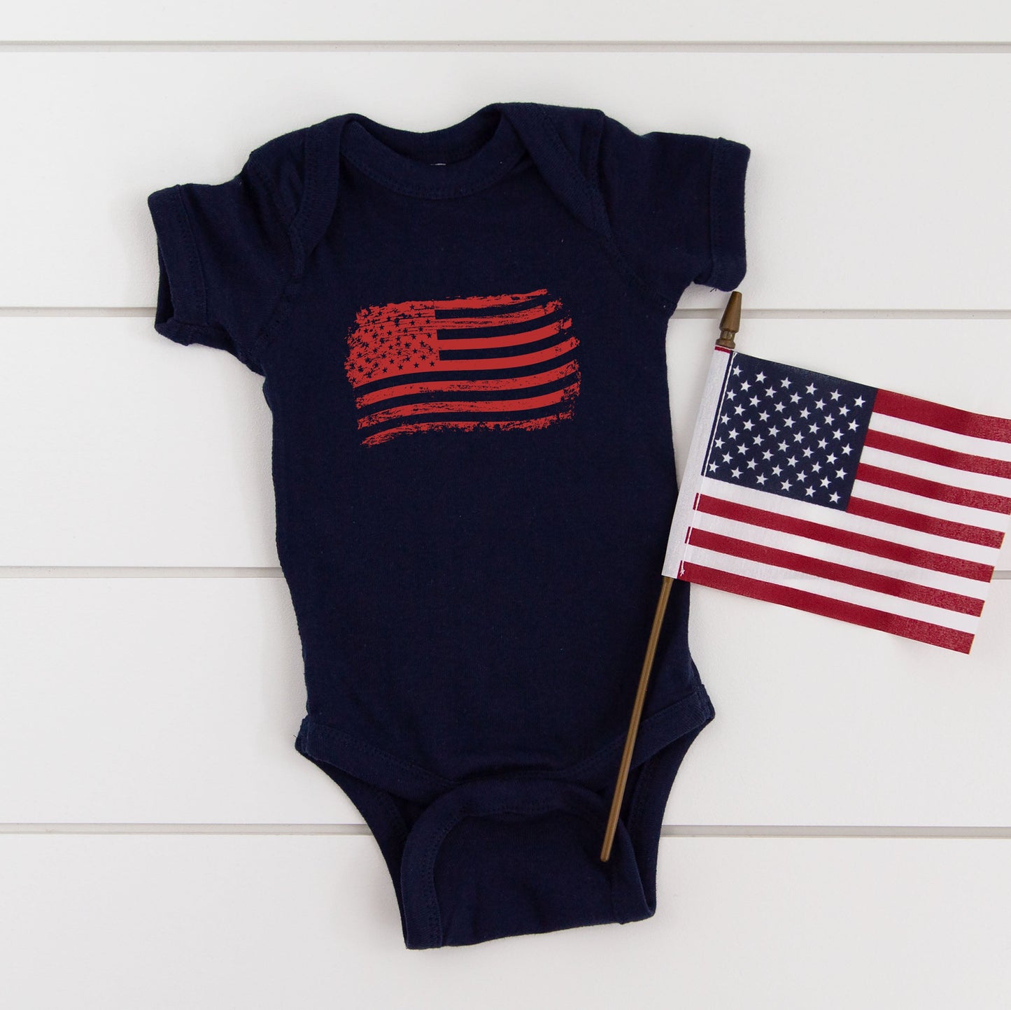 USA Flag | Baby Graphic Short Sleeve Bodysuit