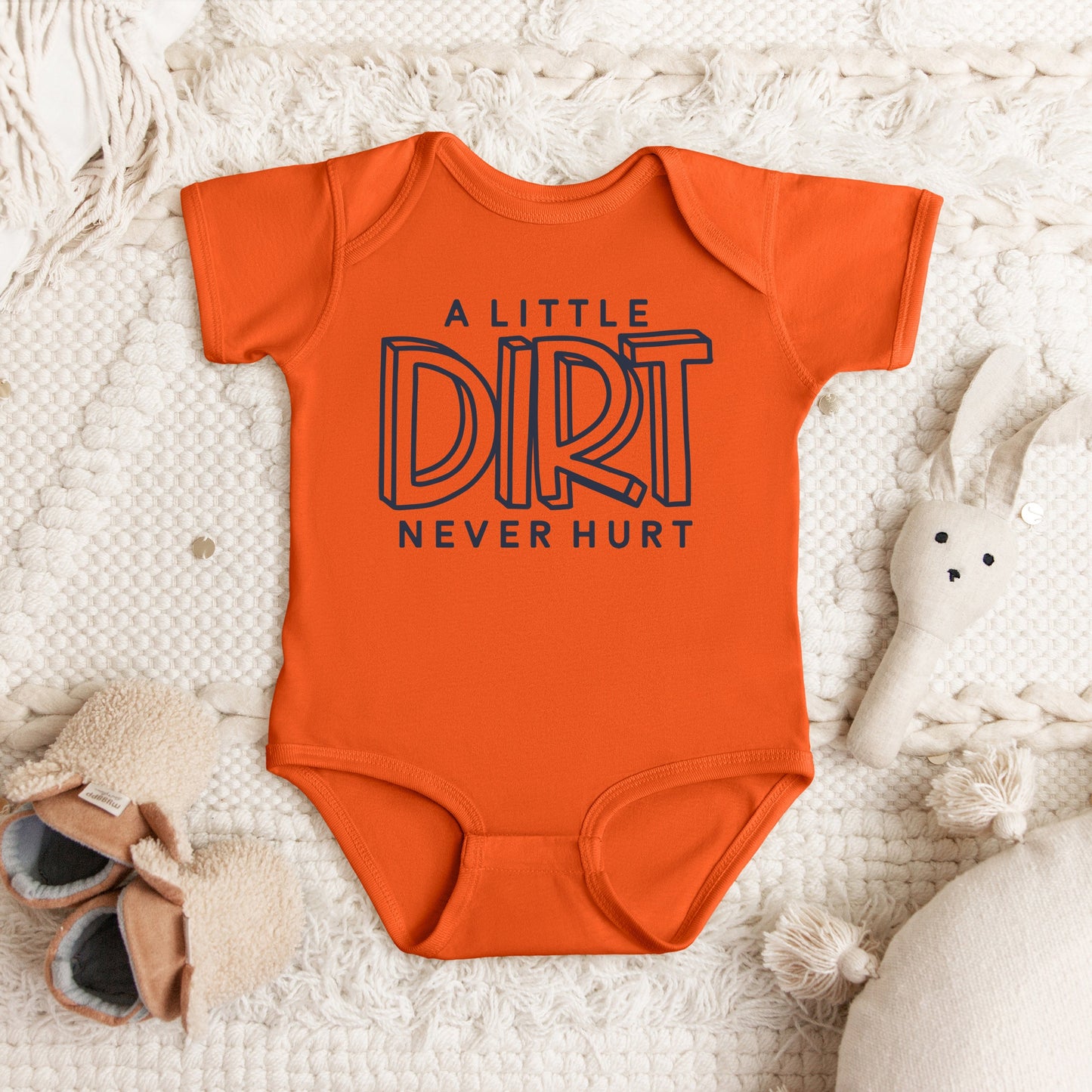 A Little Dirt Never Hurt | Baby Graphic Short Sleeve Bodysuit
