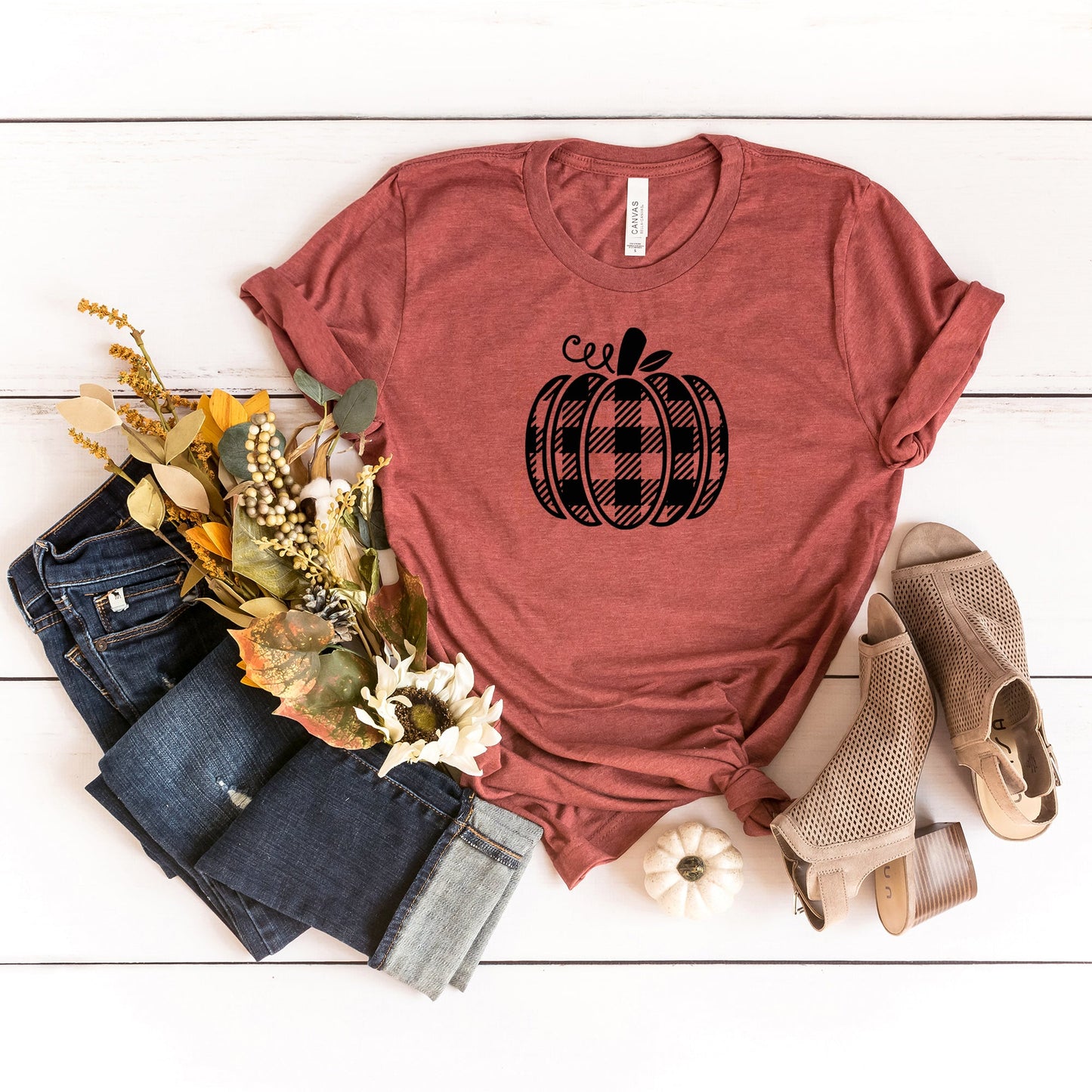 Buffalo Plaid Pumpkin | Short Sleeve Graphic Tee