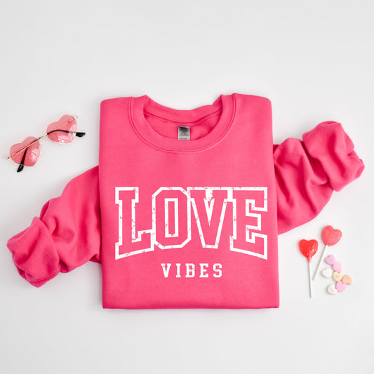 Love Vibes Varsity | Sweatshirt