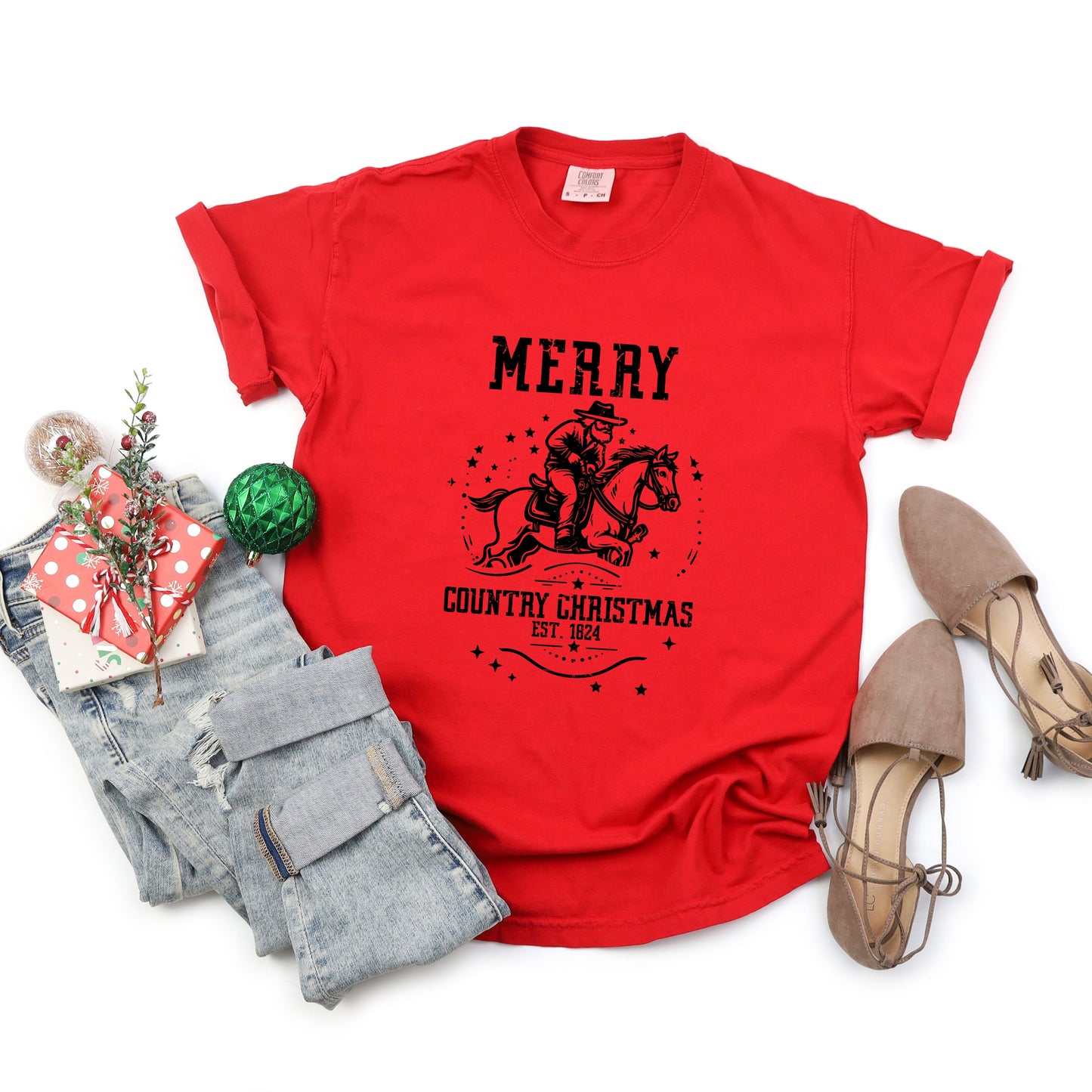 Merry Country Christmas | Garment Dyed Tee
