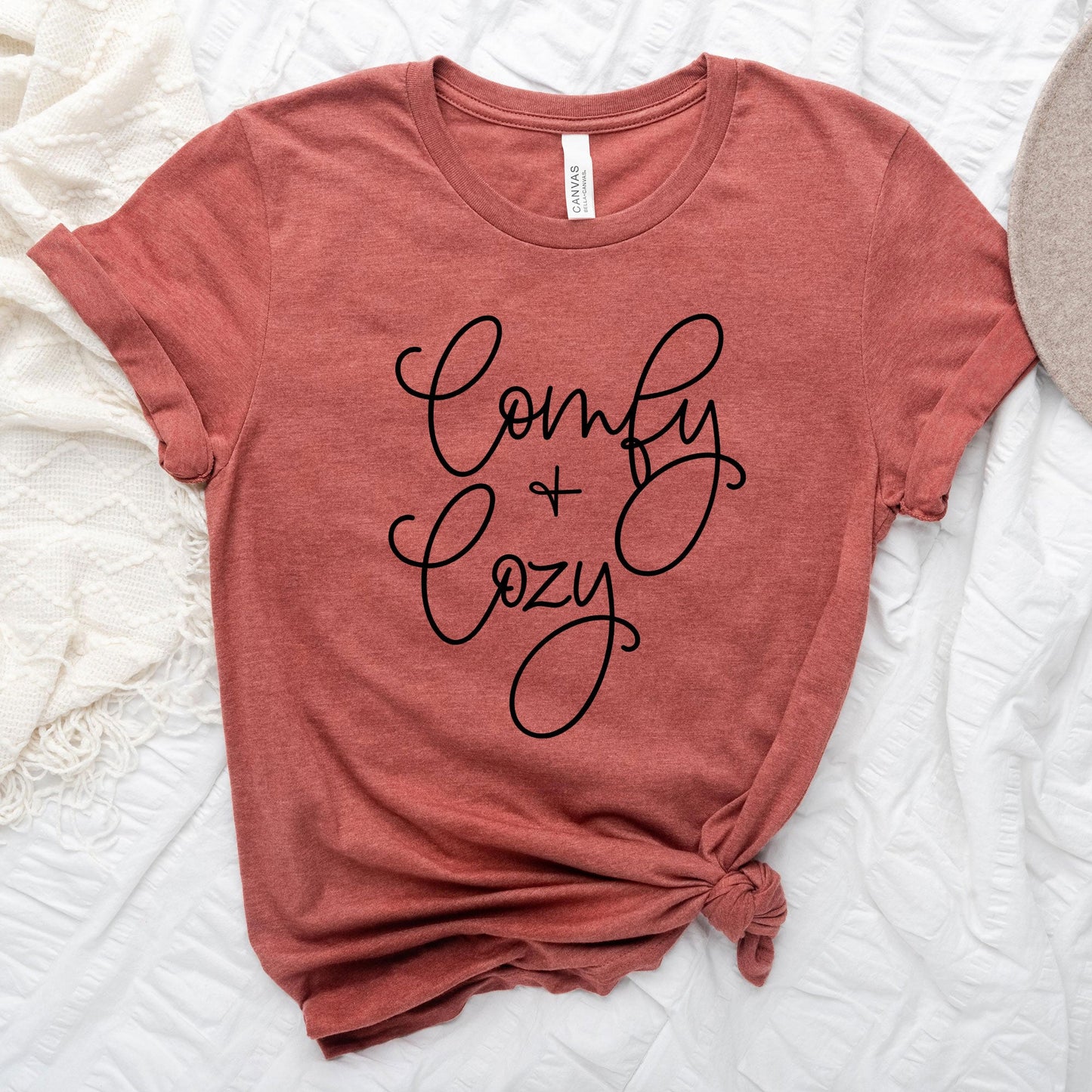 Comfy And Cozy Cursive | Short Sleeve Graphic Tee