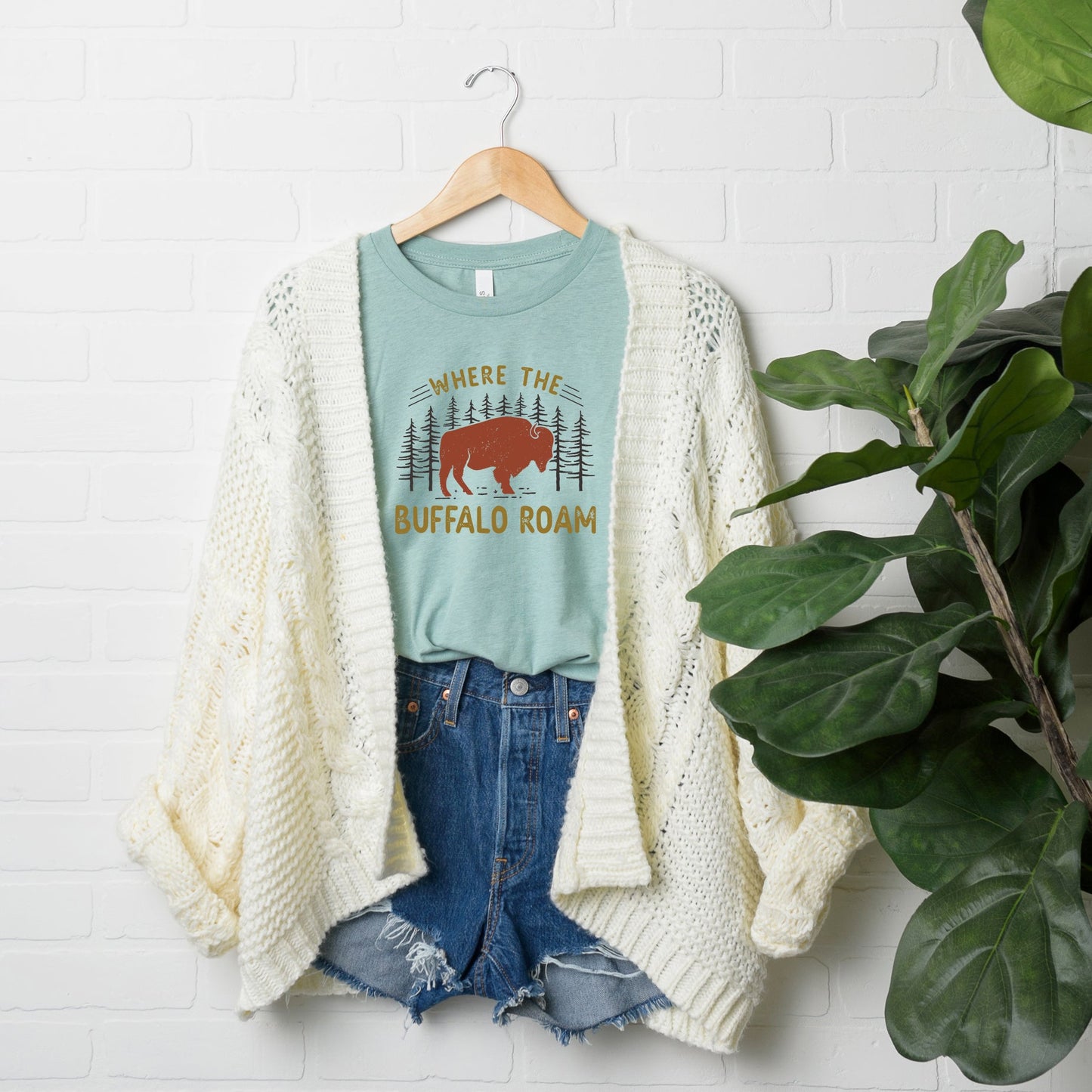 Where the Buffalo Roam | Short Sleeve Graphic Tee