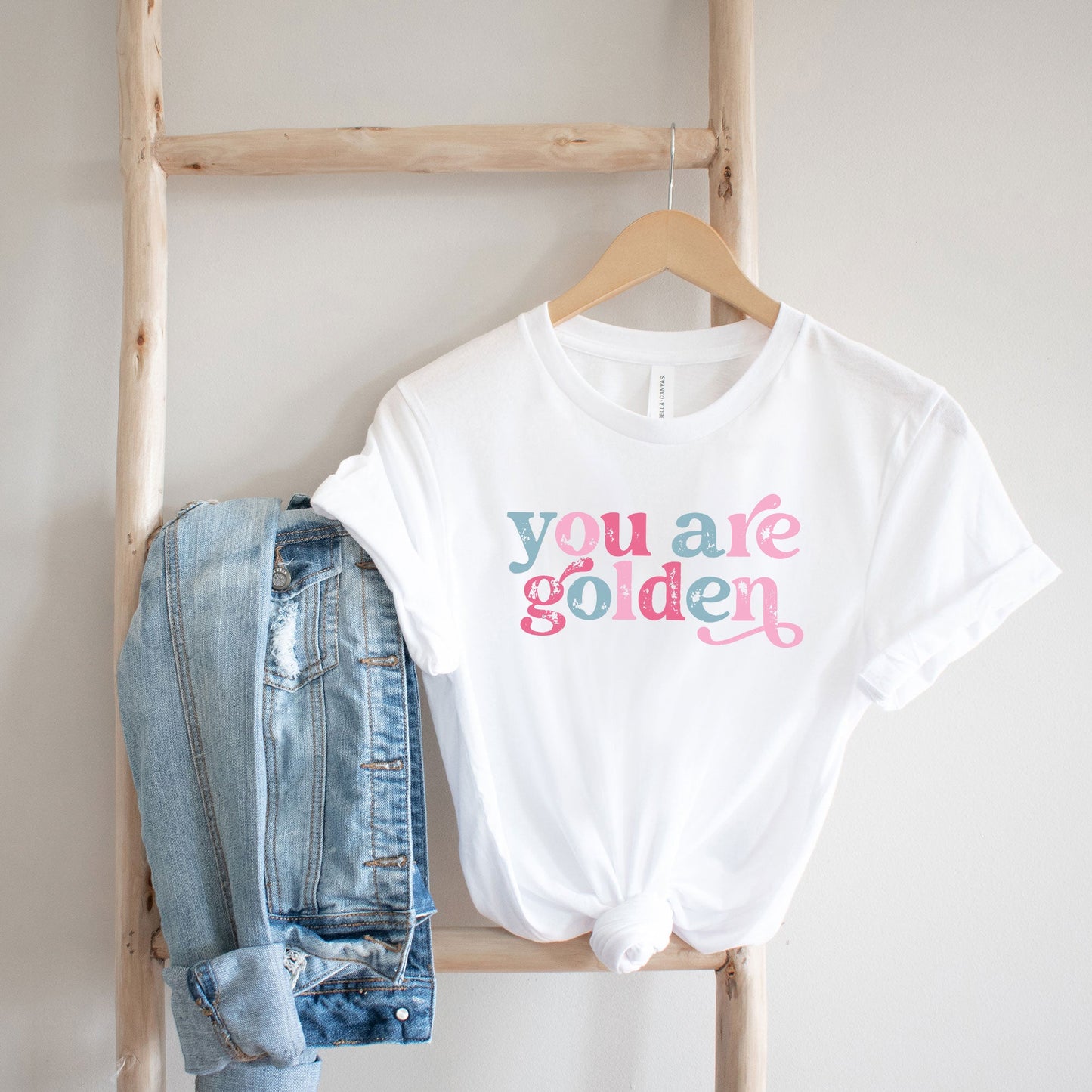 Never Give Up Your Daydream Butterflies | Short Sleeve Graphic Tee