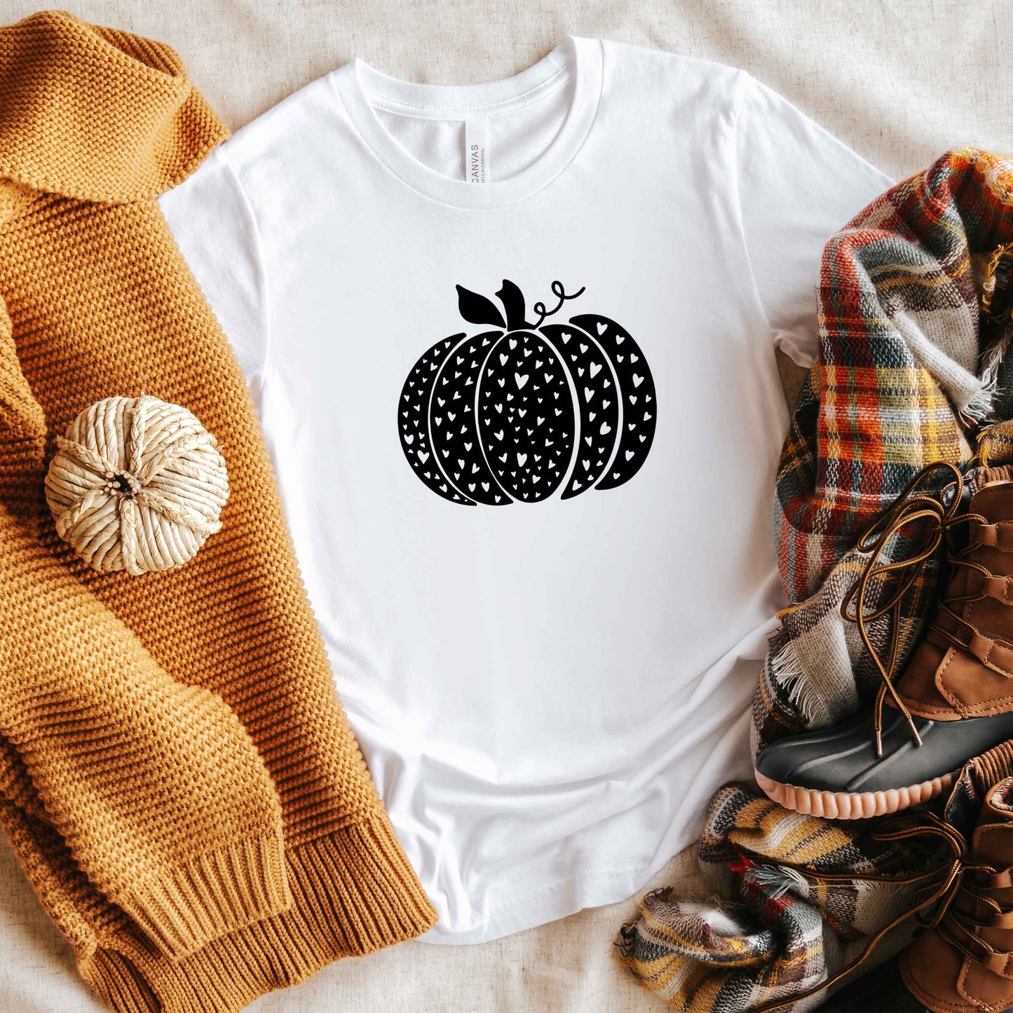 Heart Pumpkin | Short Sleeve Crew Neck