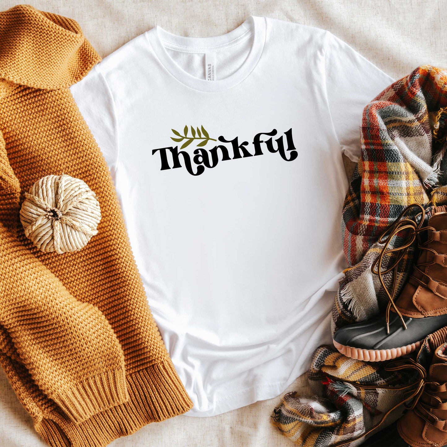 Thankful Leaf | Short Sleeve Graphic Tee