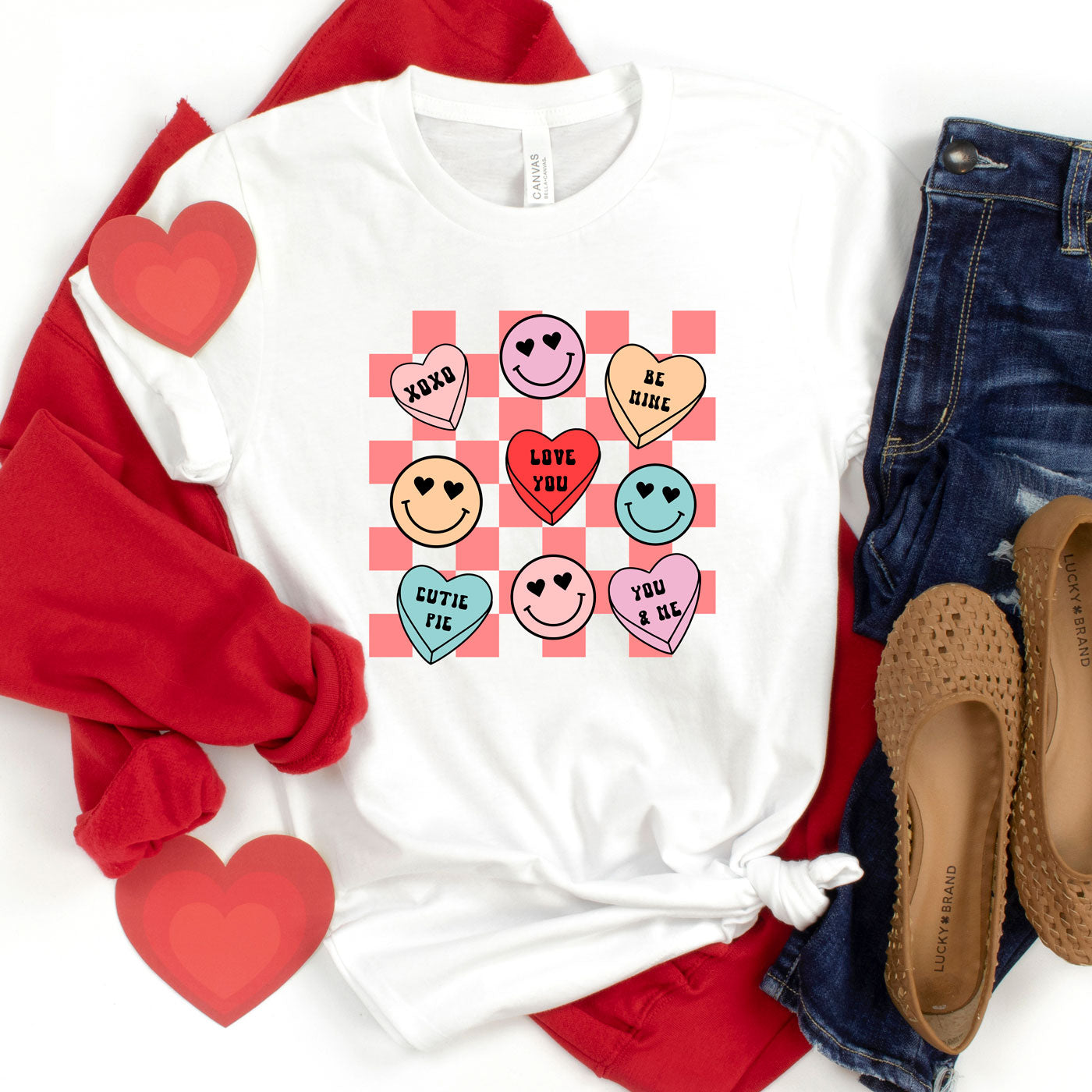 Candy Heart Smile Solid | Short Sleeve Graphic Tee