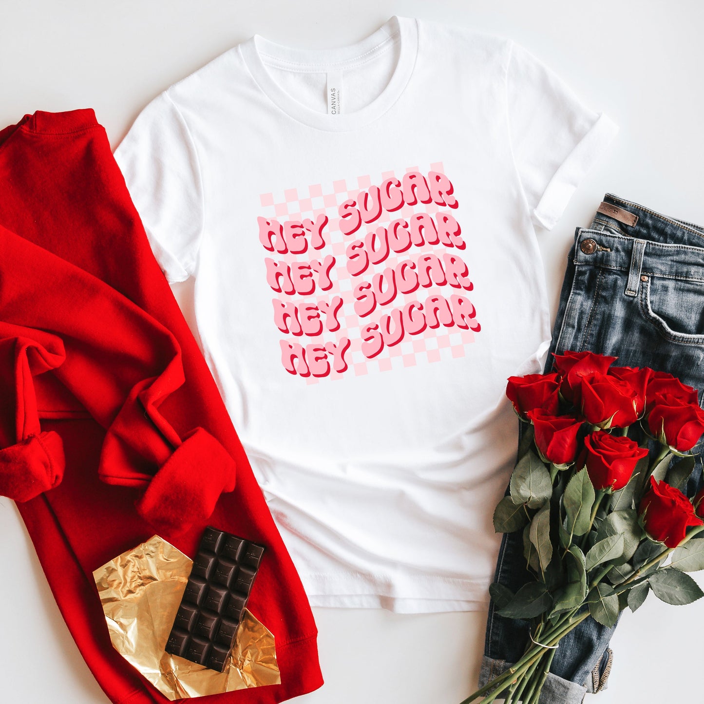 Hey Sugar Wavy Stacked | Short Sleeve Graphic Tee