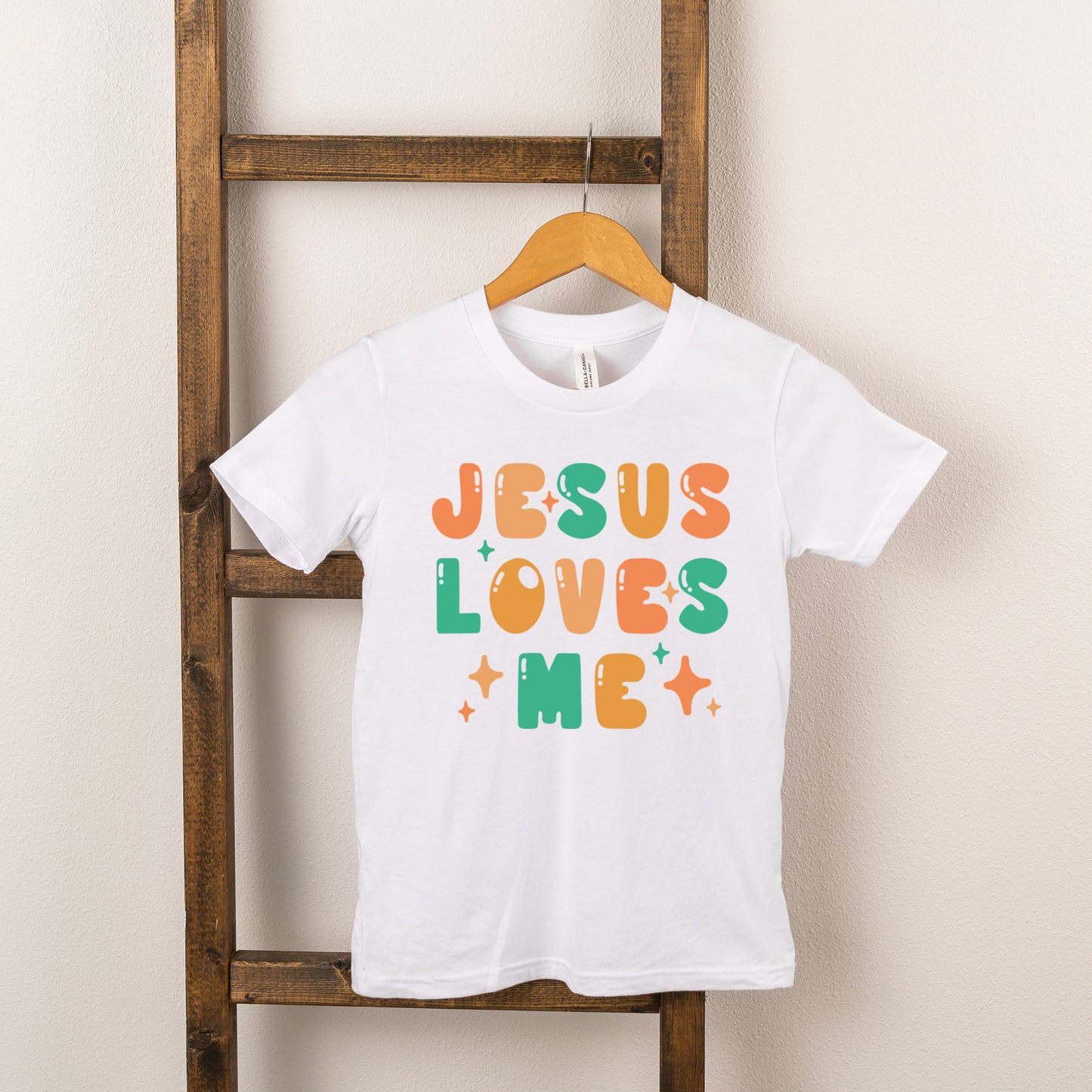 Jesus Loves Me Stars | Youth Graphic Short Sleeve Tee