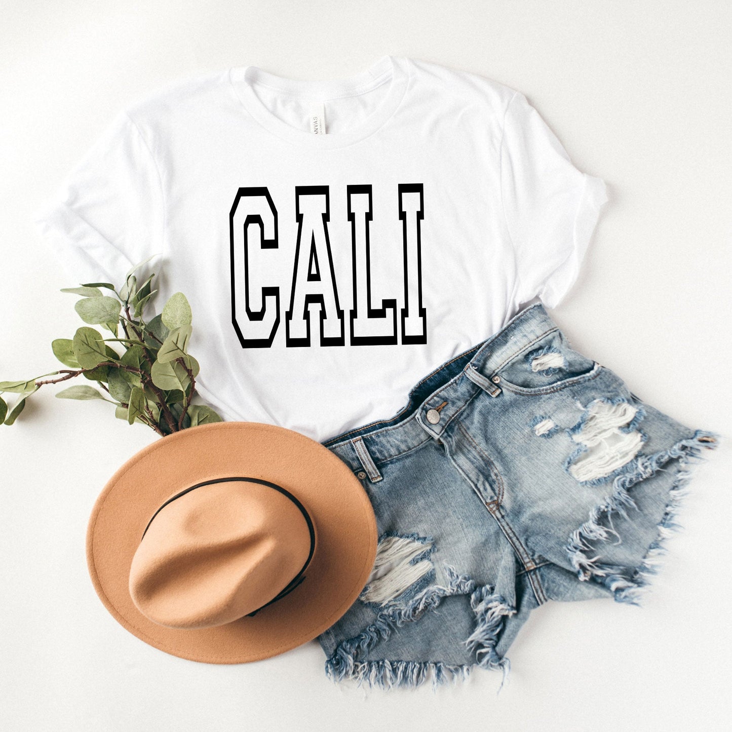 Cali Bold | Short Sleeve Graphic Tee