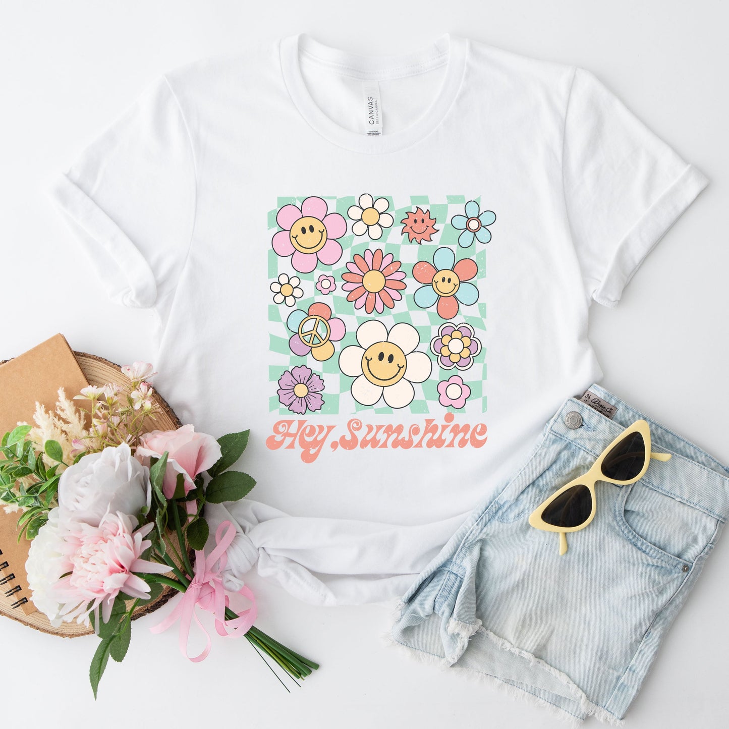 Hey Sunshine Flowers | Short Sleeve Graphic Tee