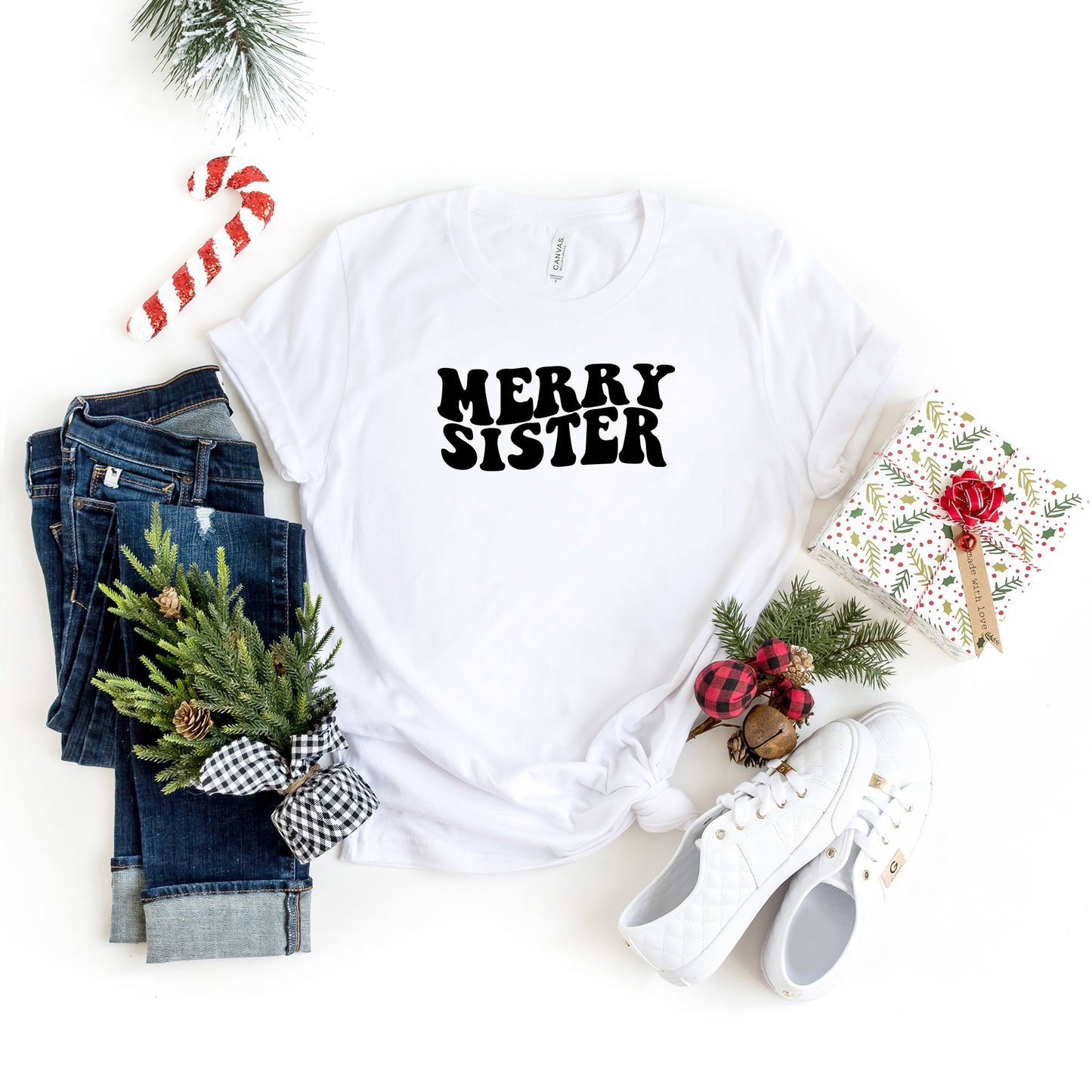 Merry Sister Wavy | Short Sleeve Graphic Tee