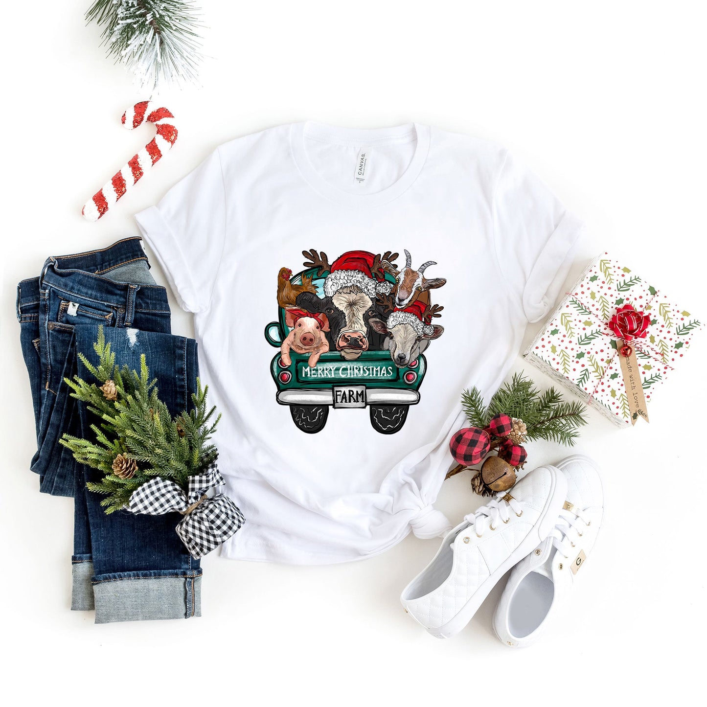 Merry Christmas Farm Truck | Short Sleeve Graphic Tee