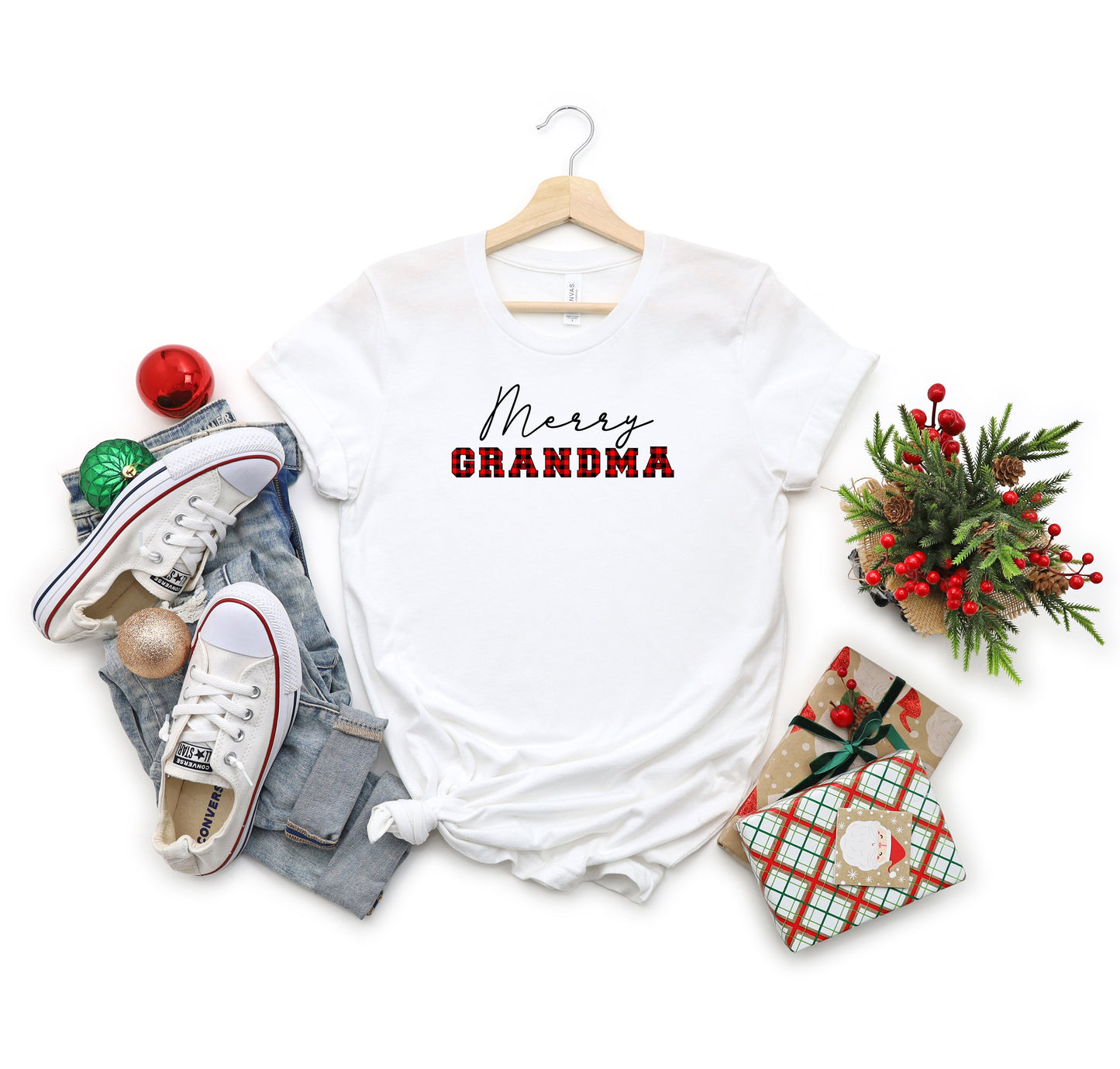 Merry Grandma Buffalo Plaid | Short Sleeve Graphic Tee