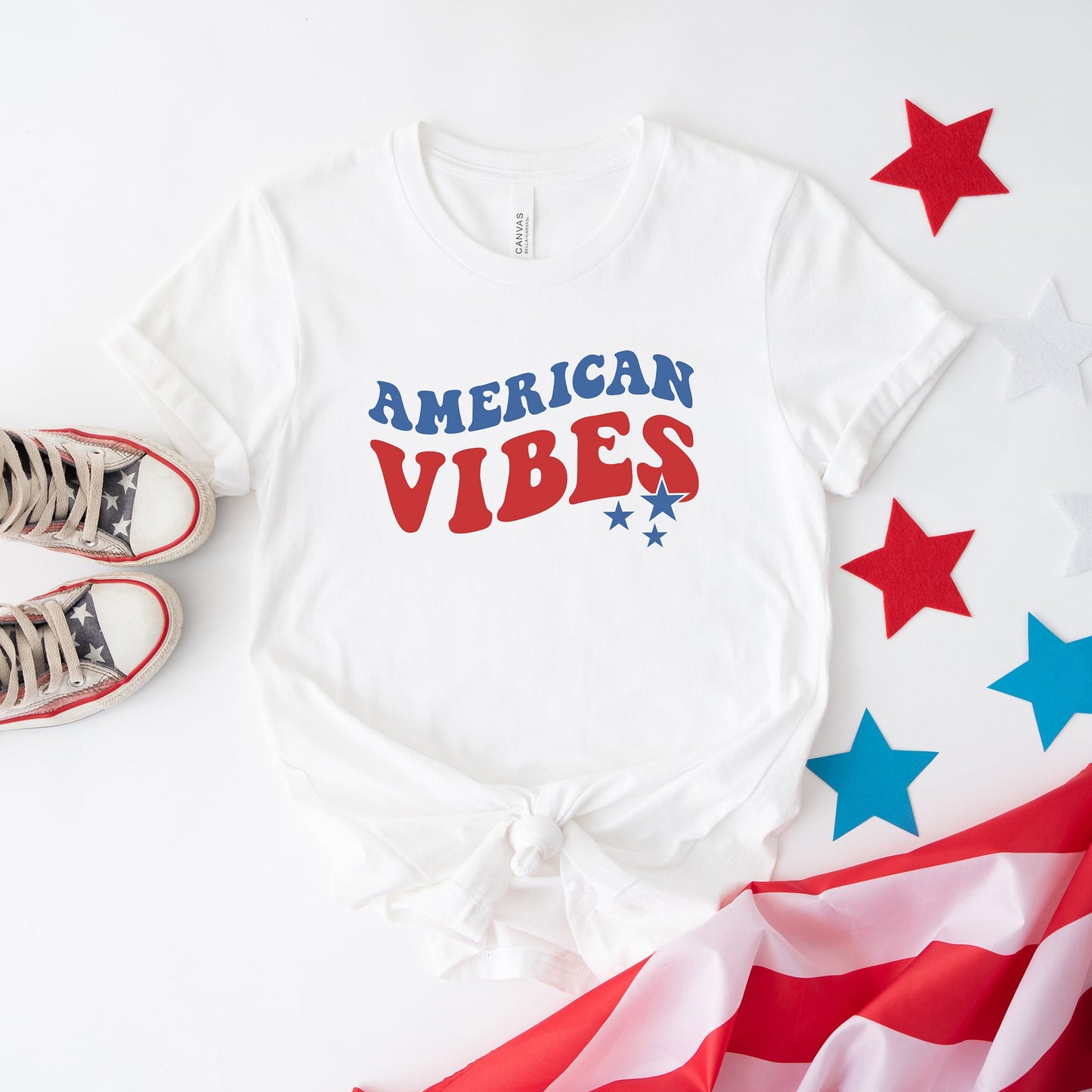 American Vibes Wavy Stars | Short Sleeve Graphic Tee