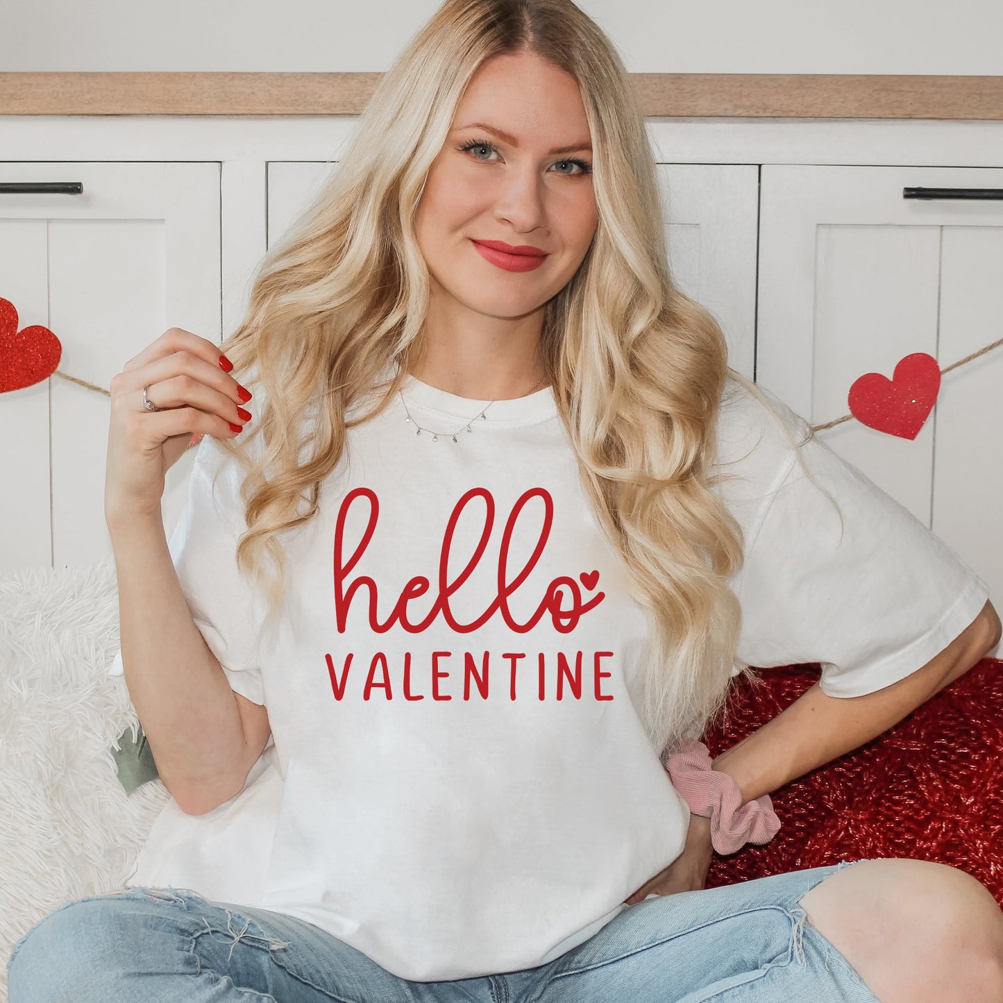 Hello Valentine Cursive | Short Sleeve Crew Neck