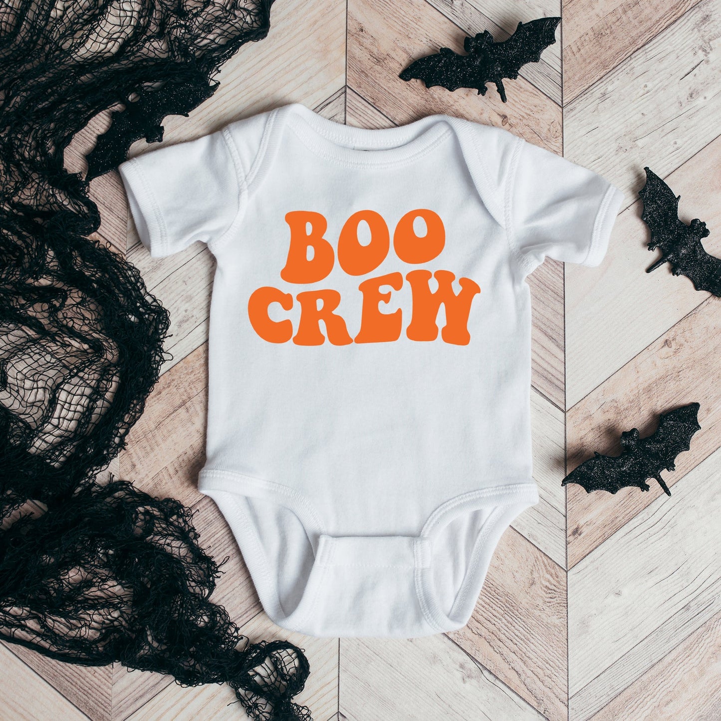 Boo Crew Wavy | Baby Graphic Short Sleeve Bodysuit