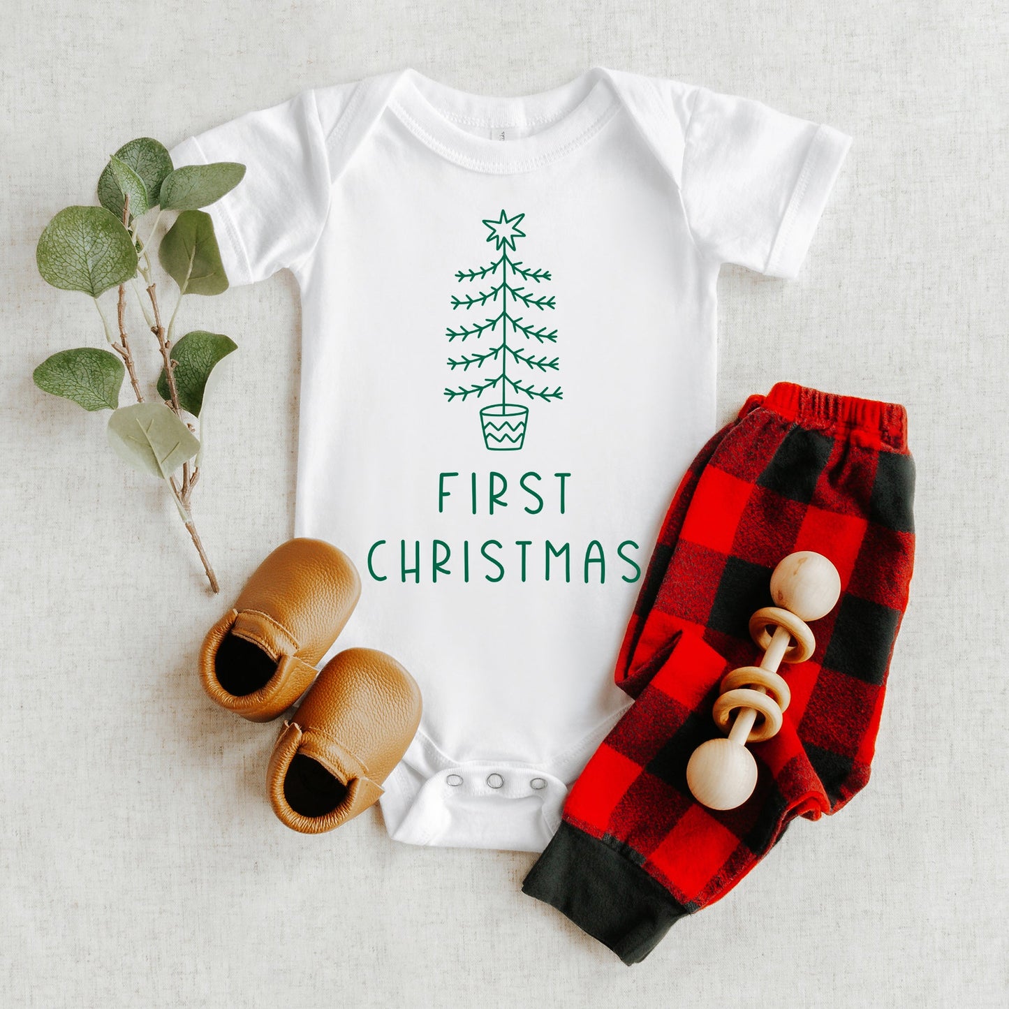 First Christmas Tree | Baby Graphic Short Sleeve Bodysuit