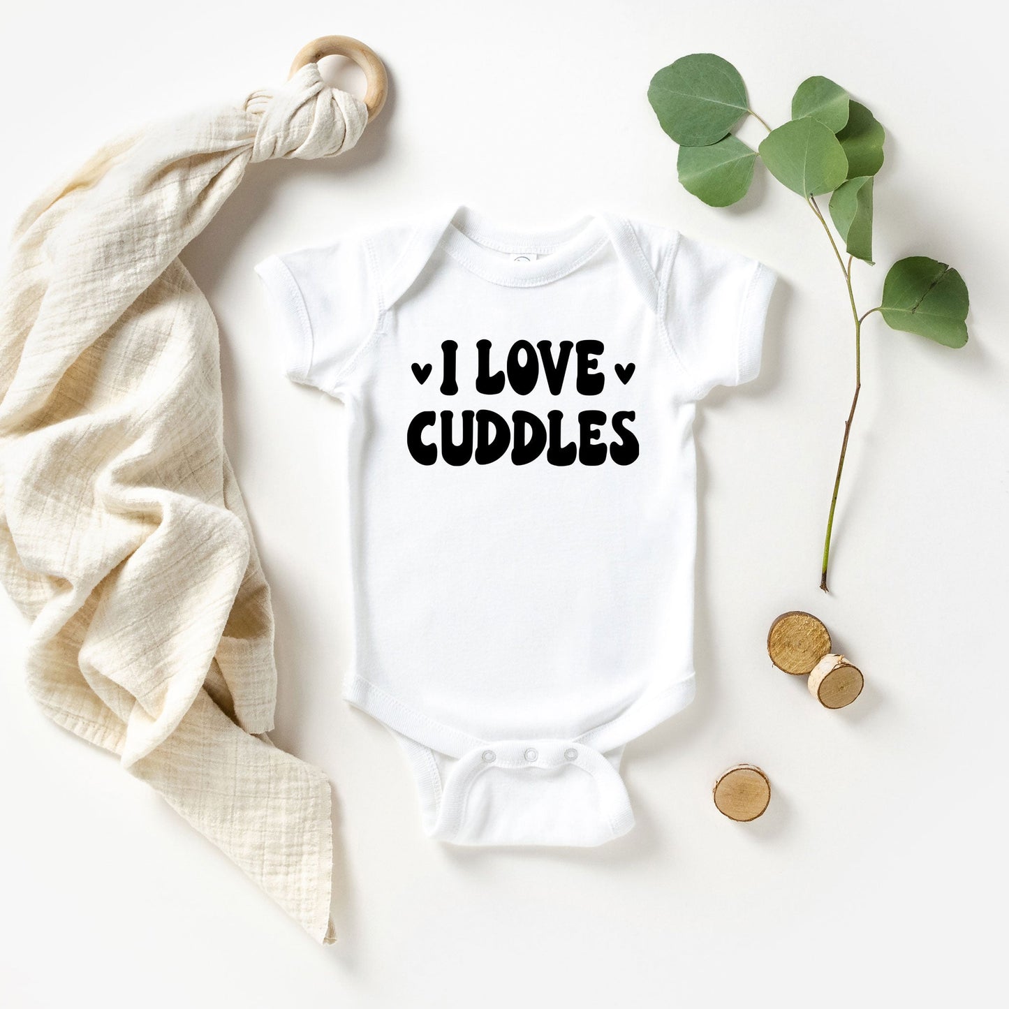 I Love Cuddles | Baby Graphic Short Sleeve Bodysuit