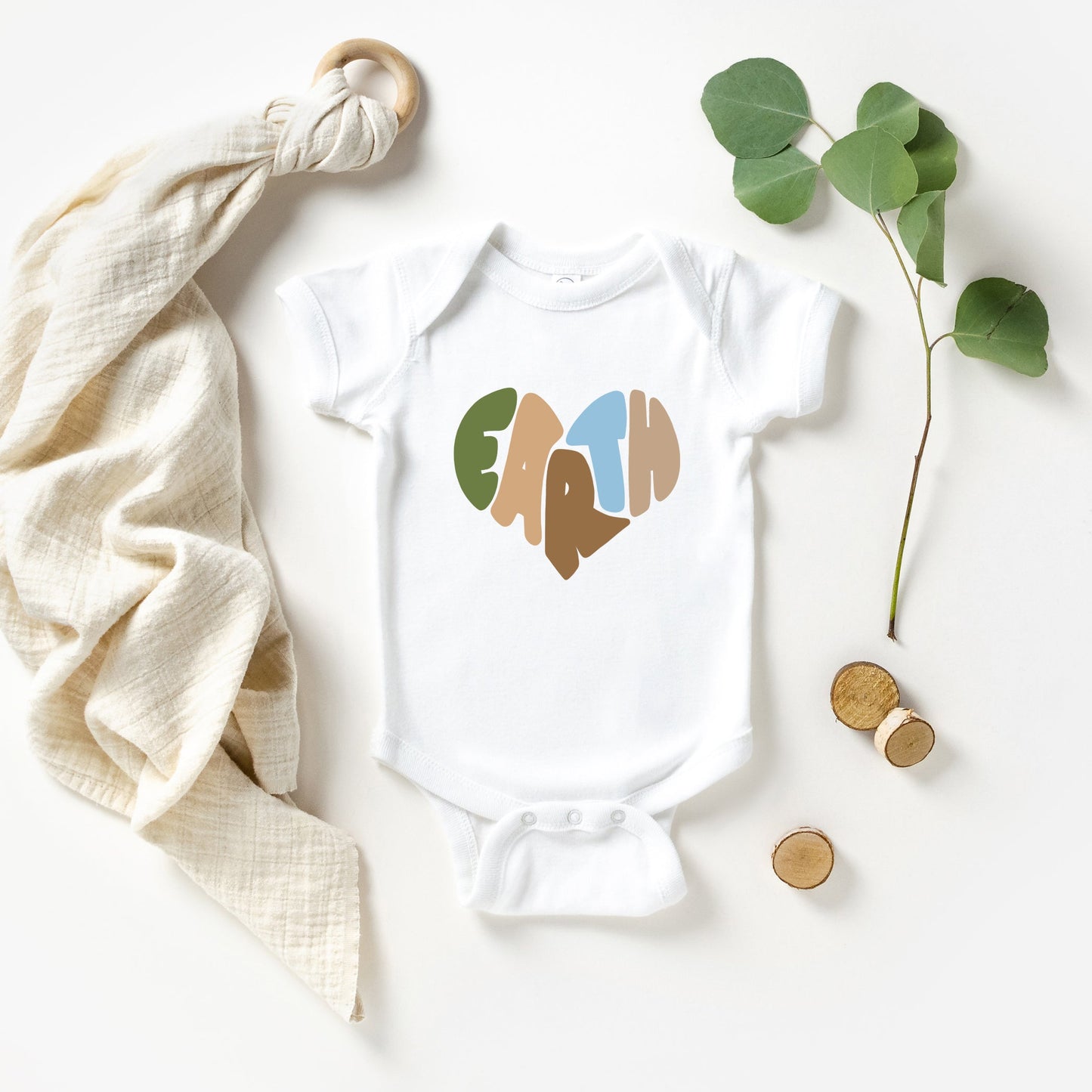 Earth Heart | Baby Graphic Short Sleeve Bodysuit