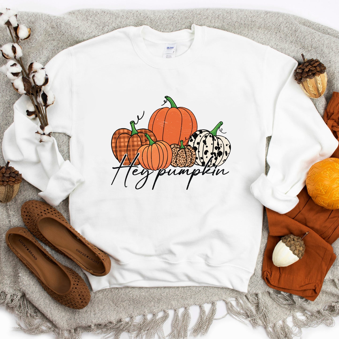 Hey Pumpkin Cursive | Sweatshirt