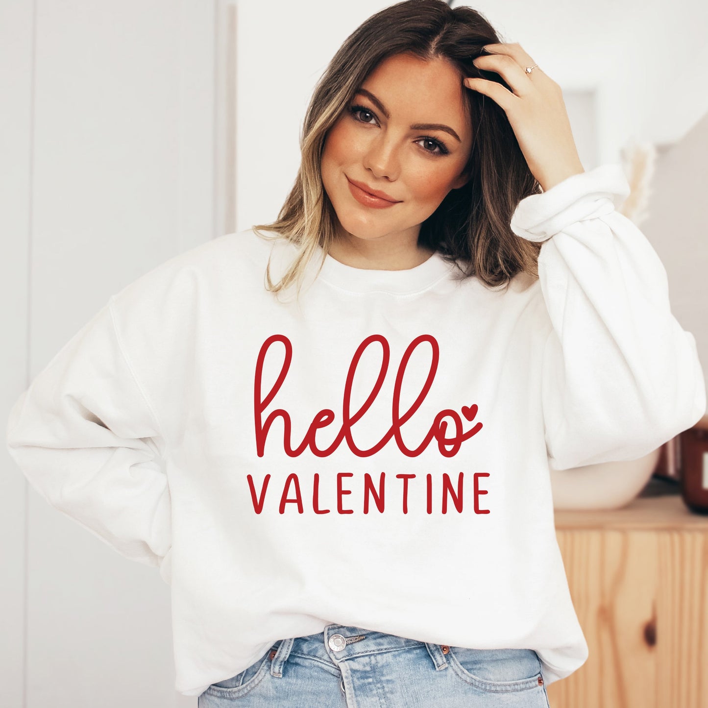 Hello Valentine Cursive | Sweatshirt