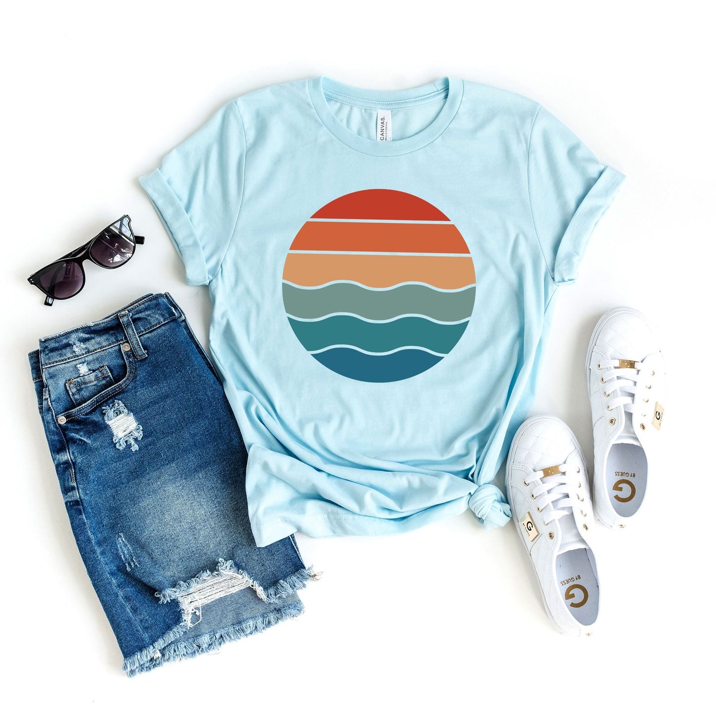 Retro Sun and Sea | Short Sleeve Graphic Tee