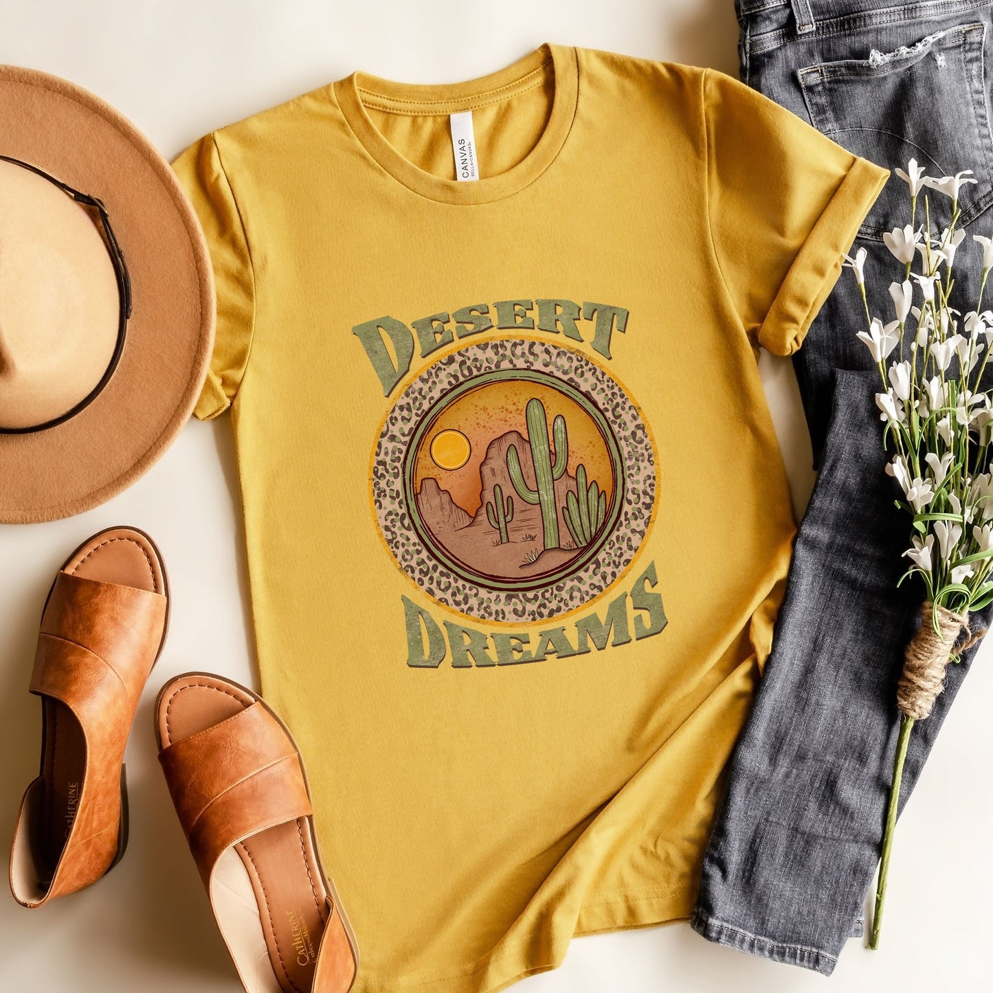 Desert Dreams Circle | Short Sleeve Graphic Tee