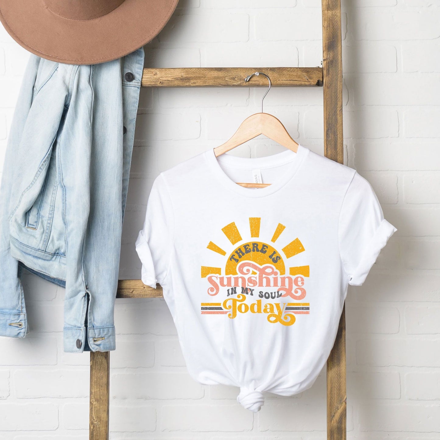 There is Sunshine In My Soul Today | Short Sleeve Graphic Tee